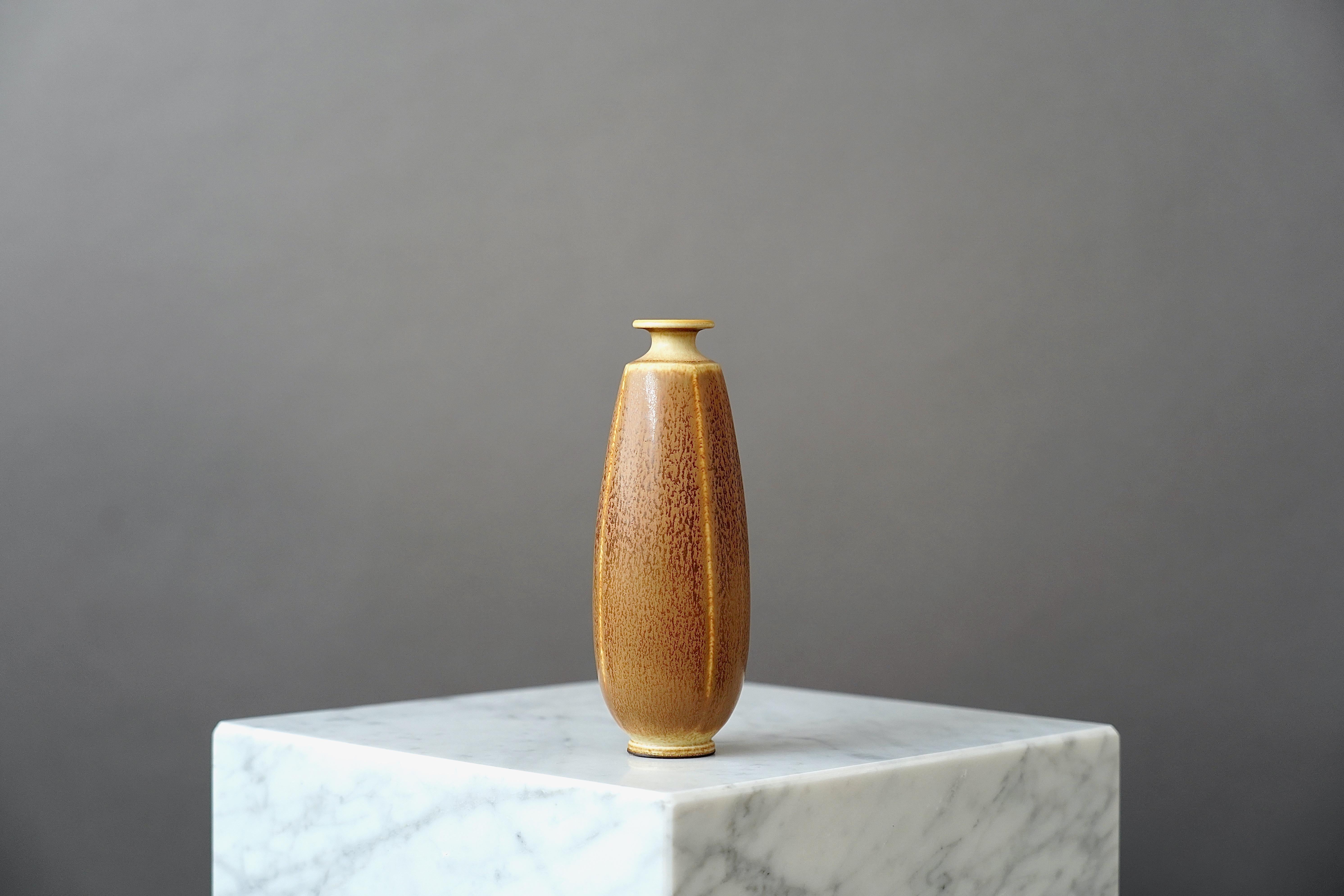 Scandinavian Modern Stoneware Vase by Berndt Friberg for Gustavsberg, Sweden, 1955 For Sale