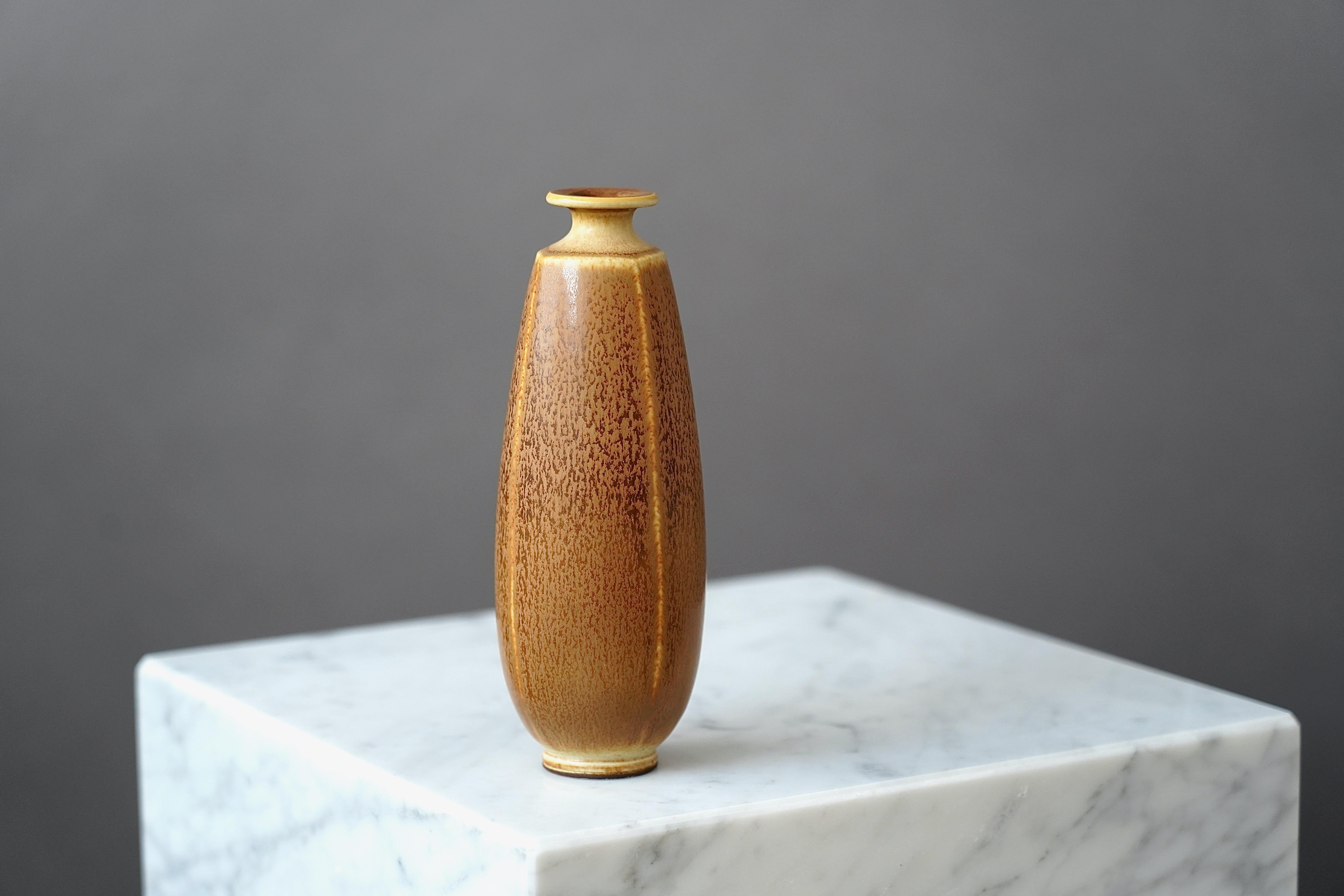 Stoneware Vase by Berndt Friberg for Gustavsberg, Sweden, 1955 In Good Condition For Sale In Malmö, SE