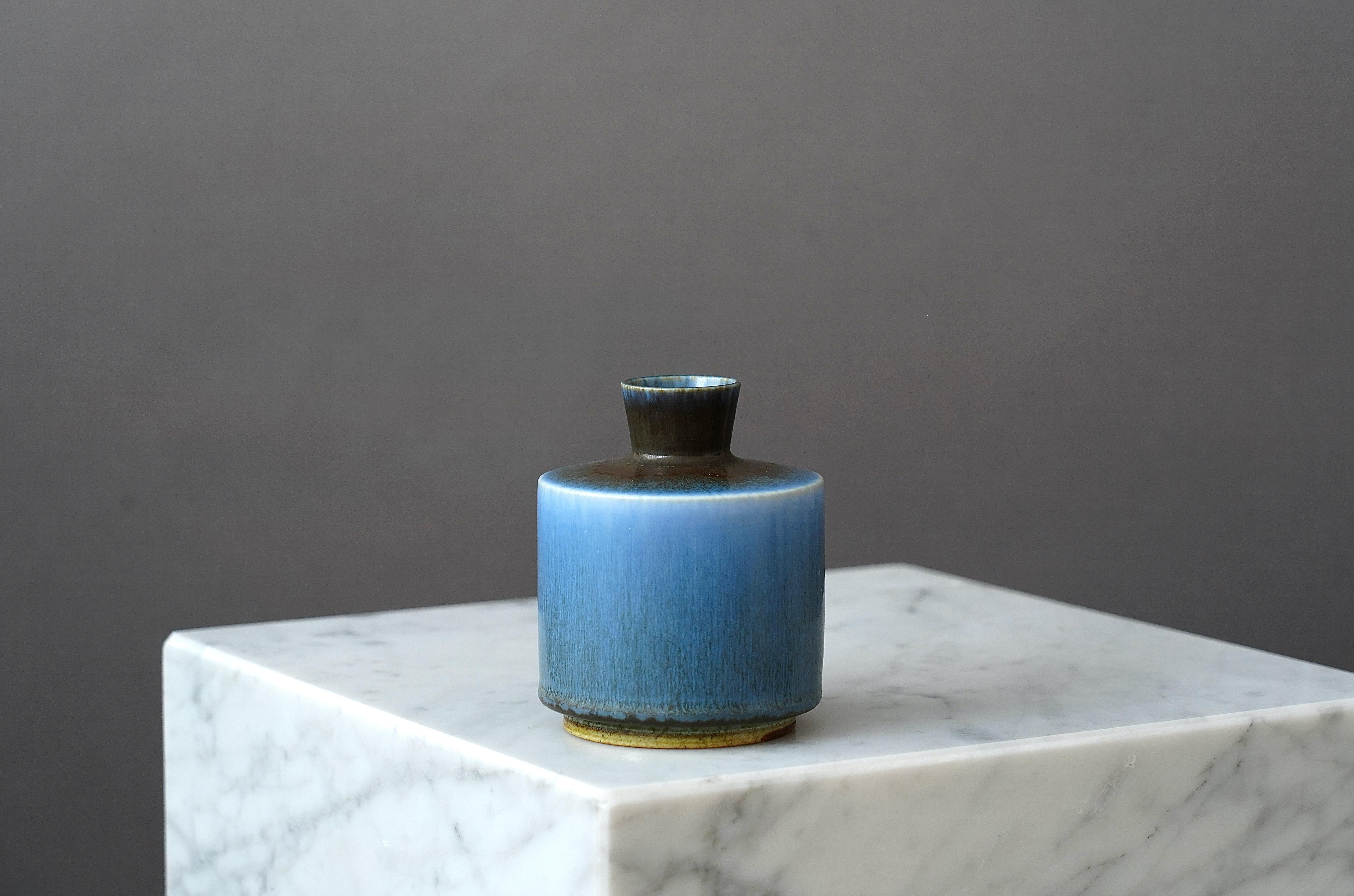 Turned Stoneware Vase by Berndt Friberg for Gustavsberg, Sweden, 1962 For Sale