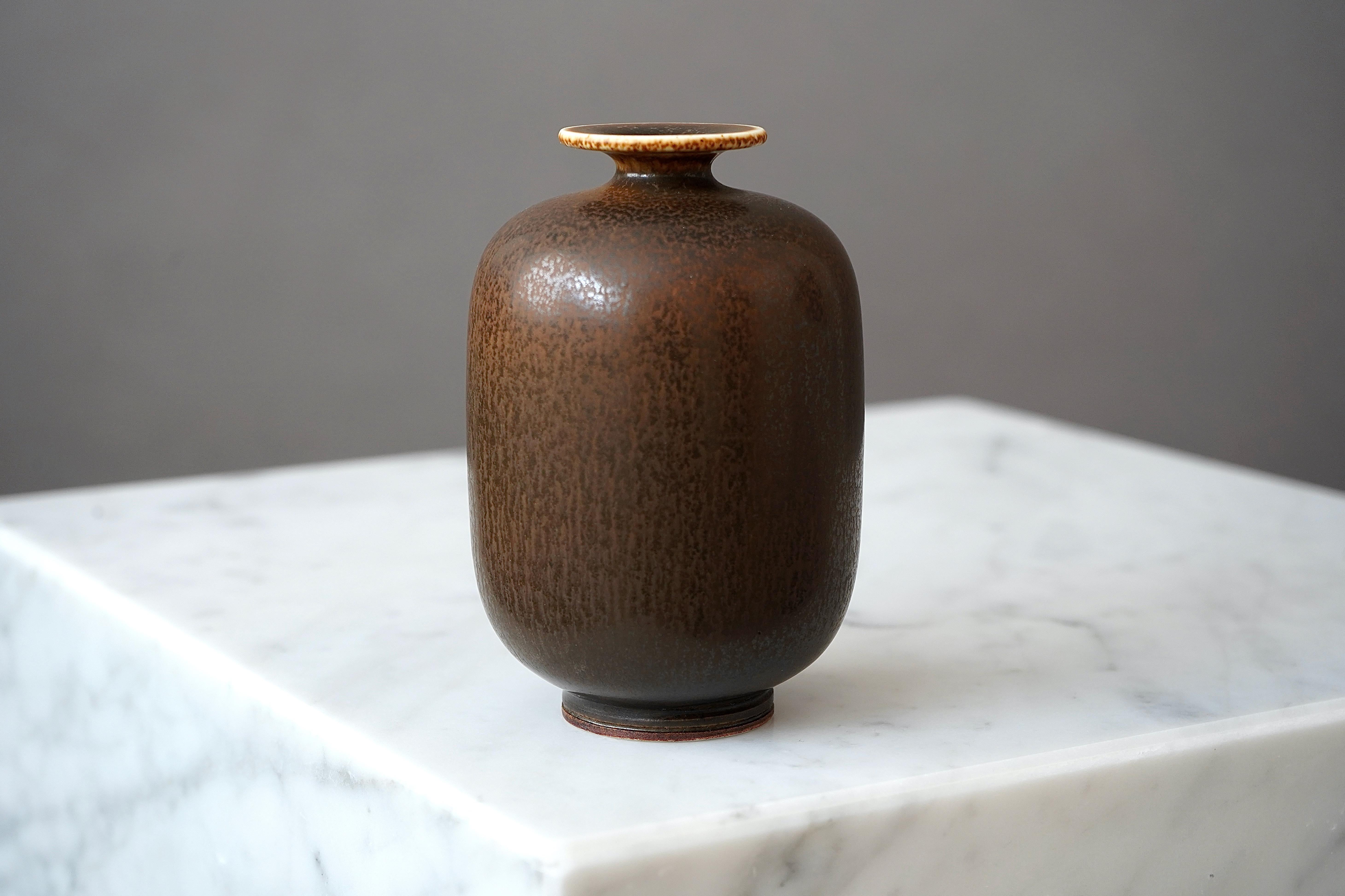 Turned Stoneware Vase by Berndt Friberg for Gustavsberg, Sweden, 1965 For Sale