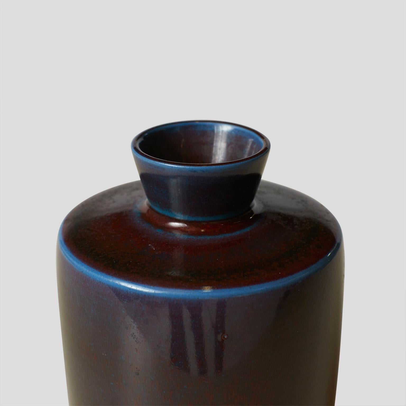 Modern Stoneware Vase by Berndt Friberg For Sale