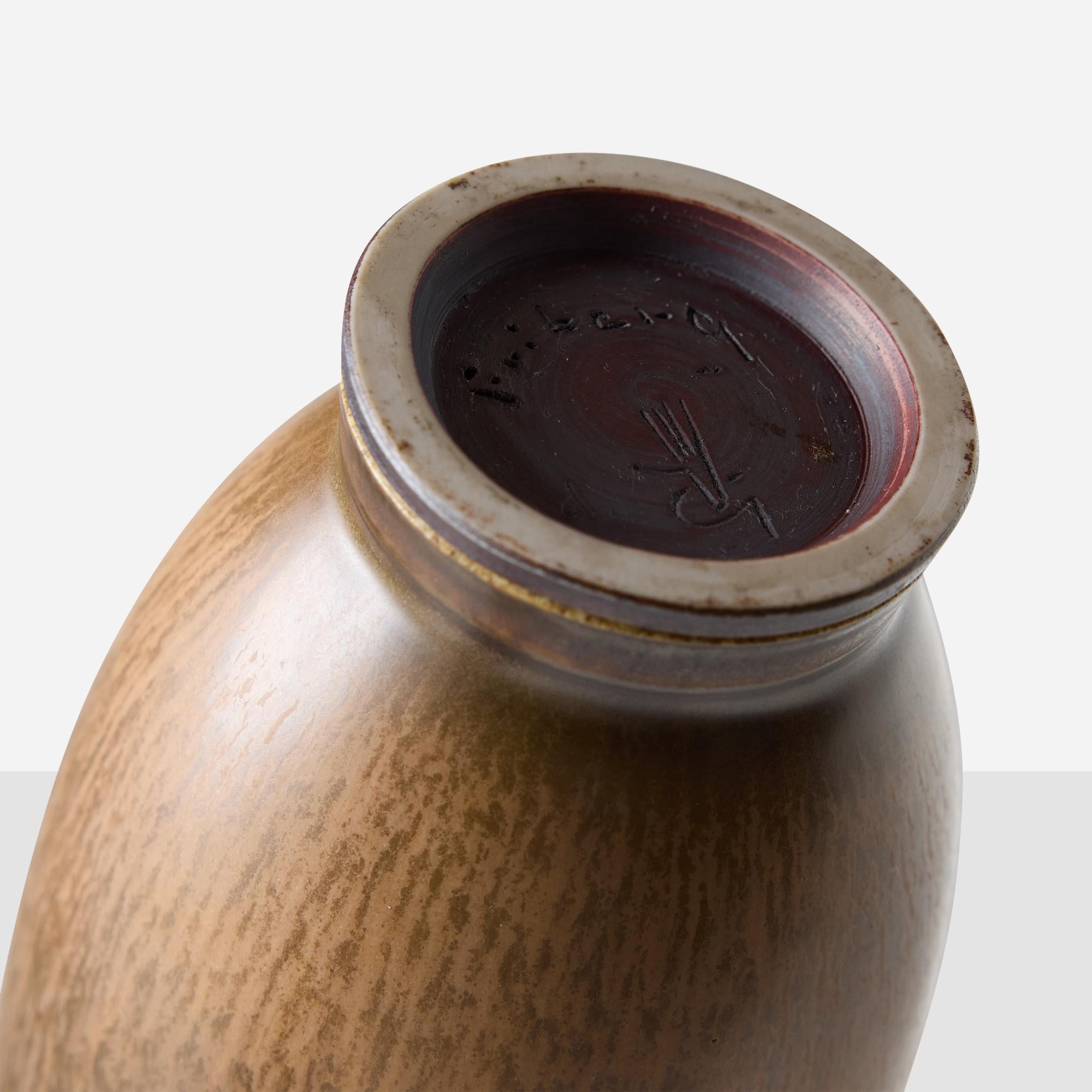 Svedese Vaso in gres di Berndt Friberg in vendita