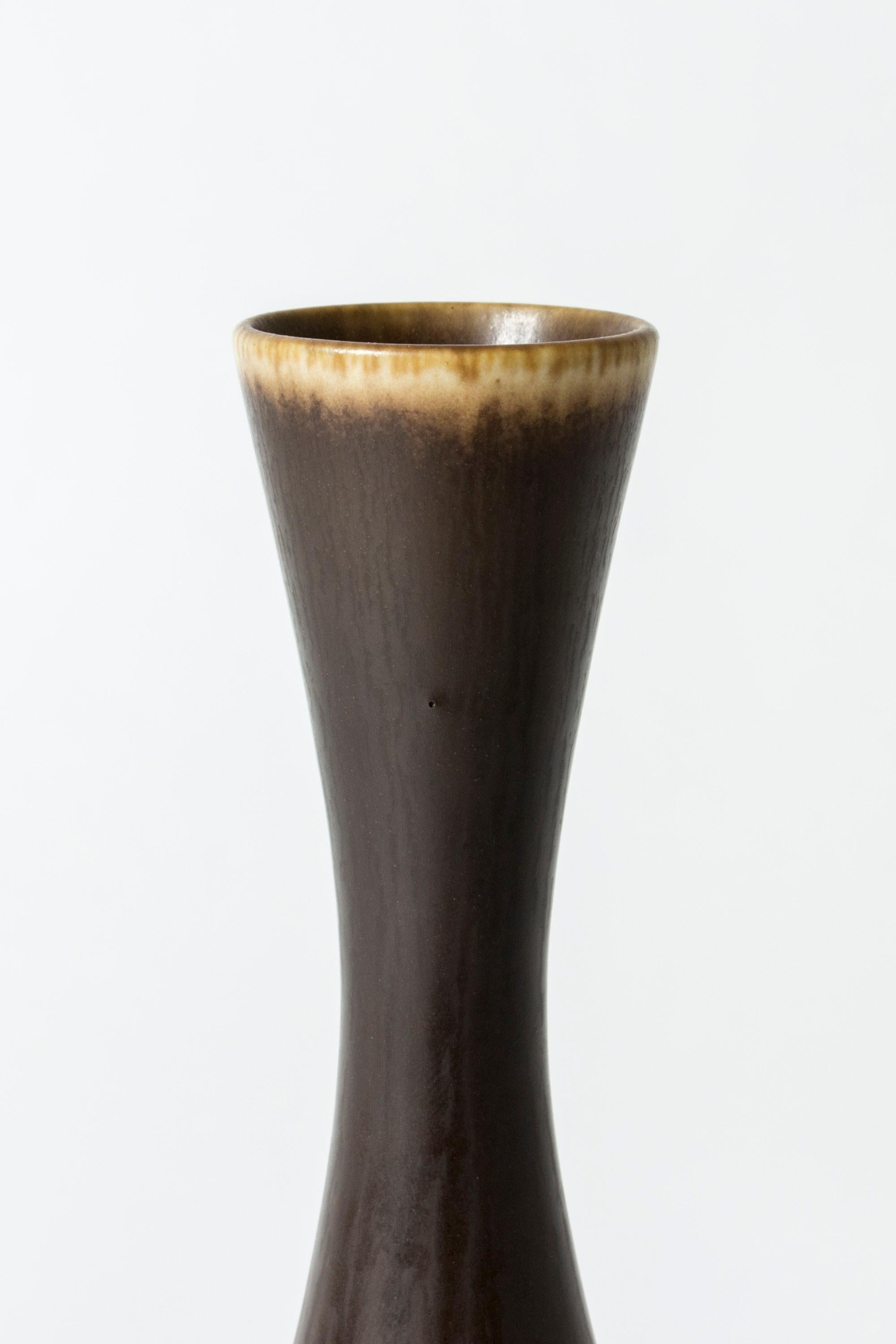 Scandinavian Modern Stoneware Vase by Berndt Friberg, Gustavsberg, Sweden, 1950s