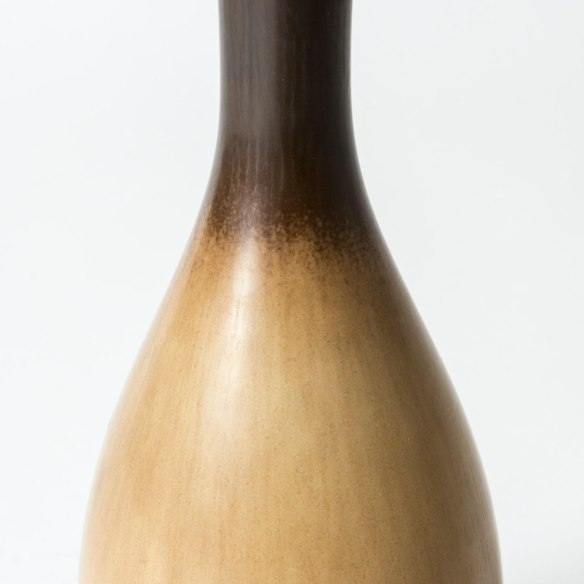 Stoneware Vase by Berndt Friberg, Gustavsberg, Sweden, 1950s In Good Condition In Stockholm, SE