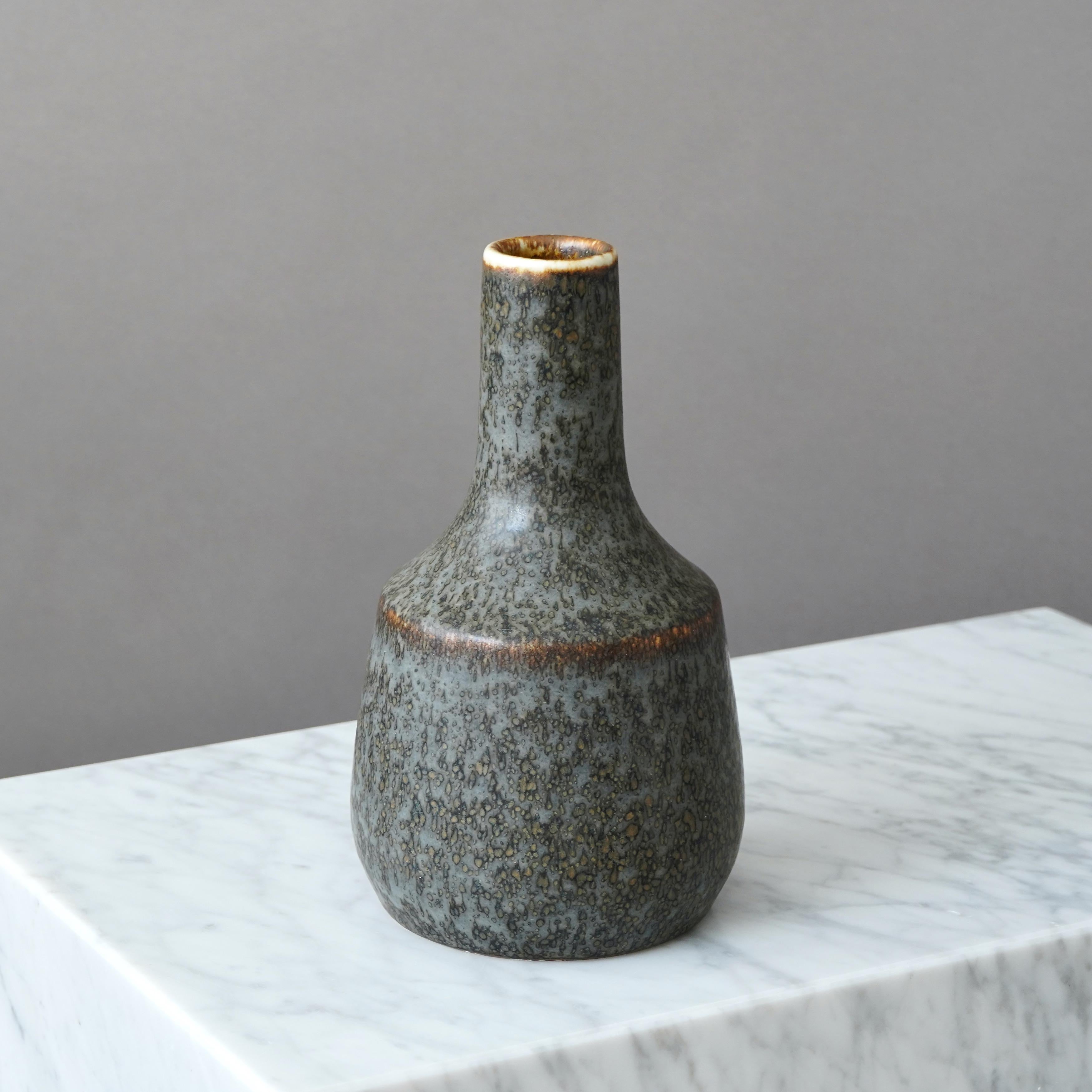 Mid-Century moderno Vaso in gres di Carl-Harry Stalhane, Rorstrand, Svezia, anni '1960 in vendita