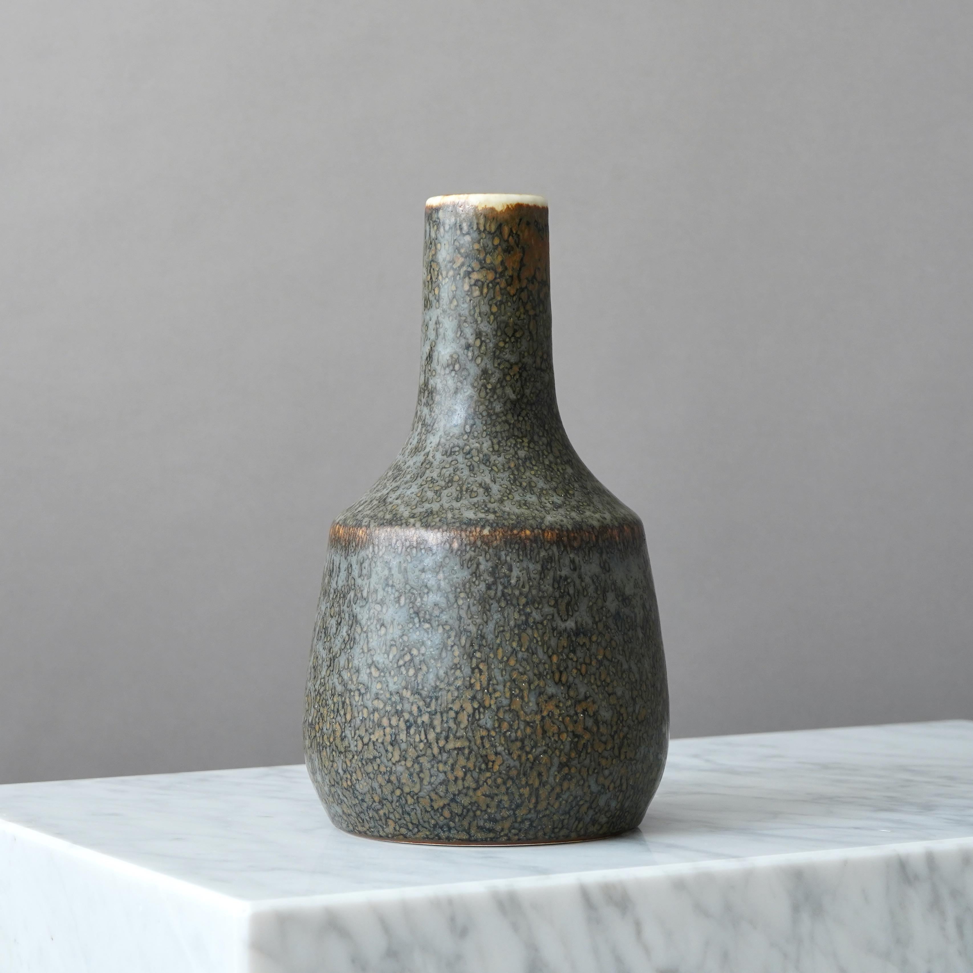 Svedese Vaso in gres di Carl-Harry Stalhane, Rorstrand, Svezia, anni '1960 in vendita