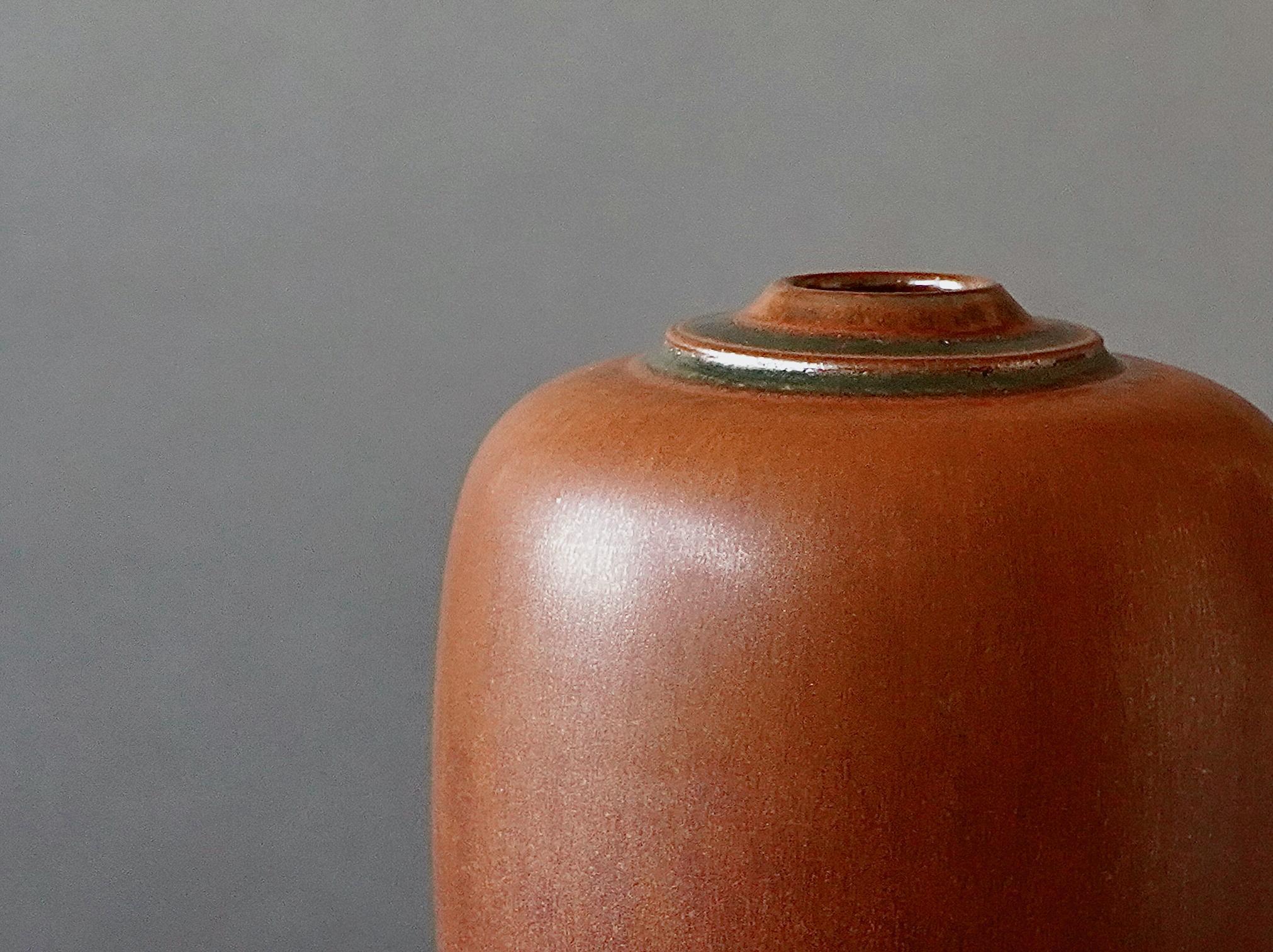 Swedish Stoneware Vase by Erich and Ingrid Triller for Tobo, Sweden, 1950s For Sale