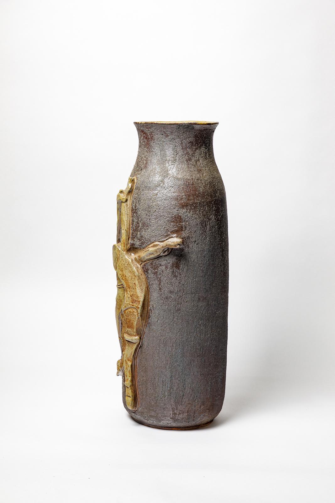 Beaux Arts Stoneware vase by Georges Martin, circa 1970-1980. For Sale