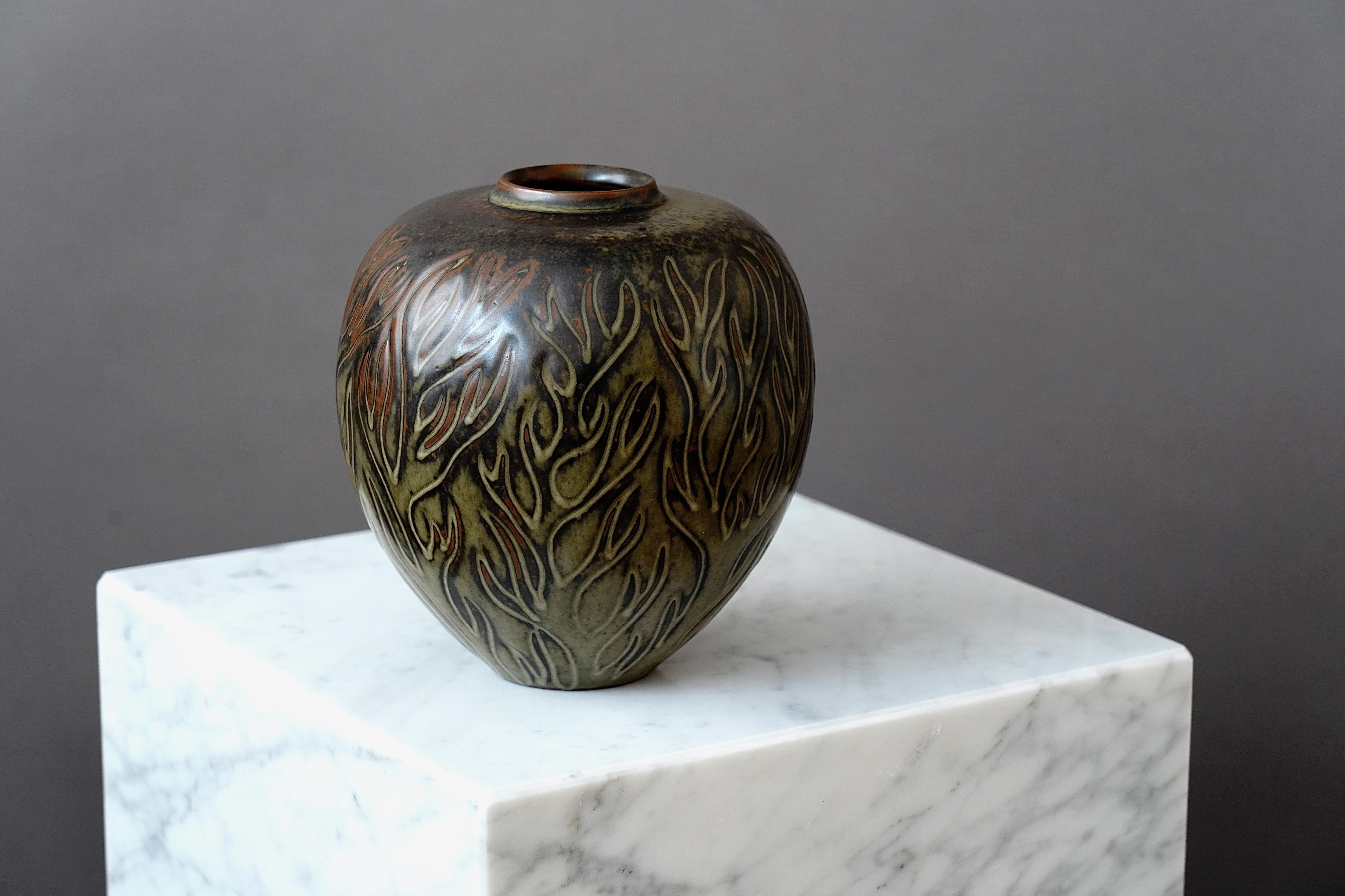 20th Century Stoneware Vase by Gerd Bogelund for Royal Copenhagen, Denmark, 1950s For Sale