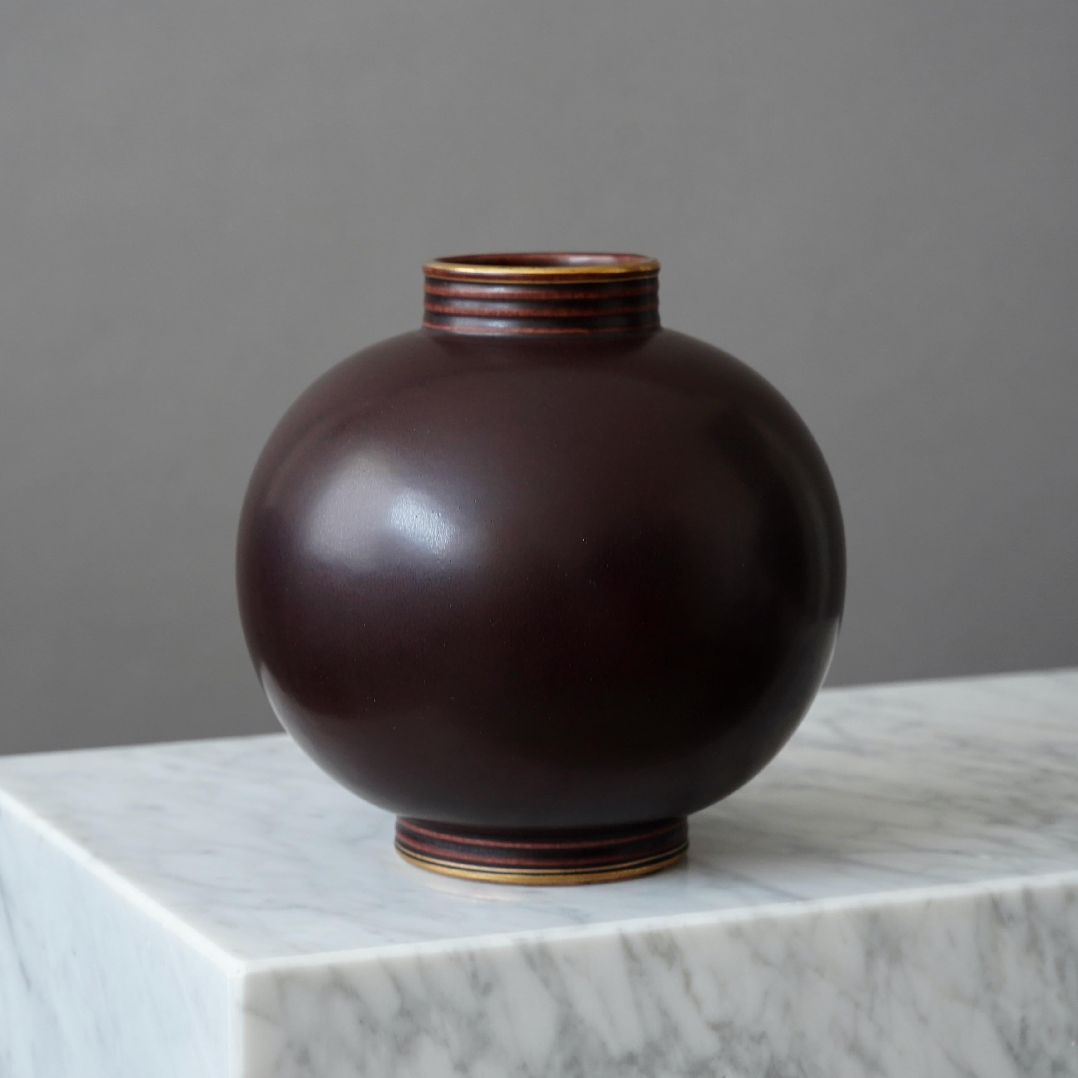 Glazed Stoneware Vase by Gunnar Nylund for Rorstrand, Sweden, 1930s For Sale