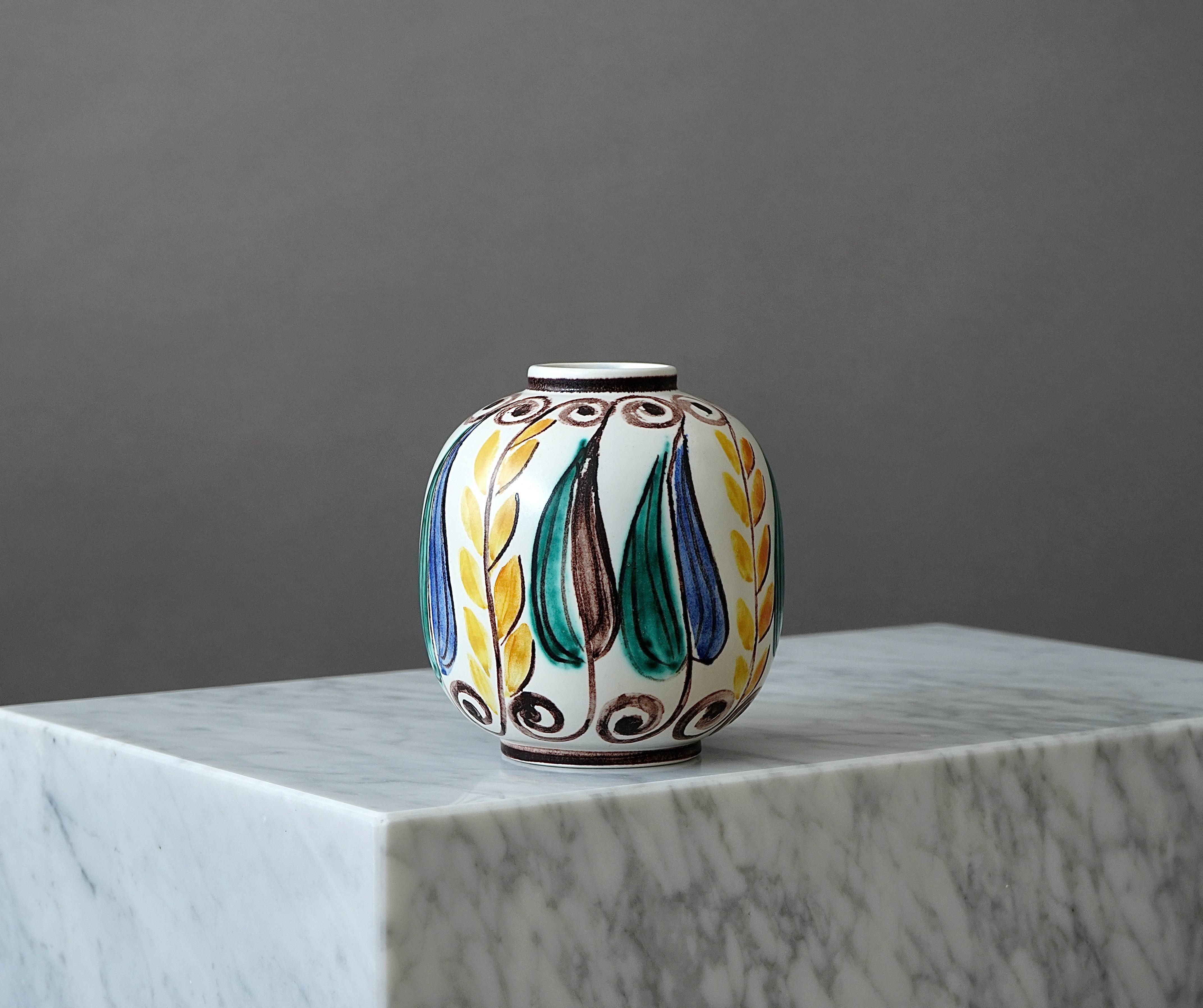 Stoneware Vase by Hertha Bengtson. Rorstrand, Sweden, 1950s. In Good Condition For Sale In Malmö, SE