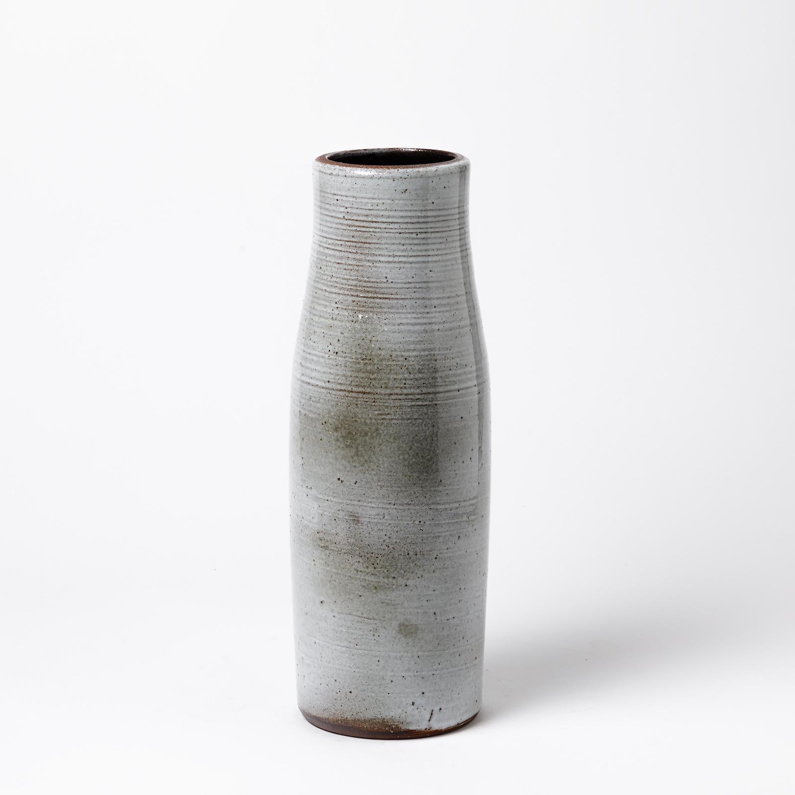 Beaux Arts Stoneware Vase by Jeanne & Norbert Pierlot to Ratilly, circa 1970 For Sale