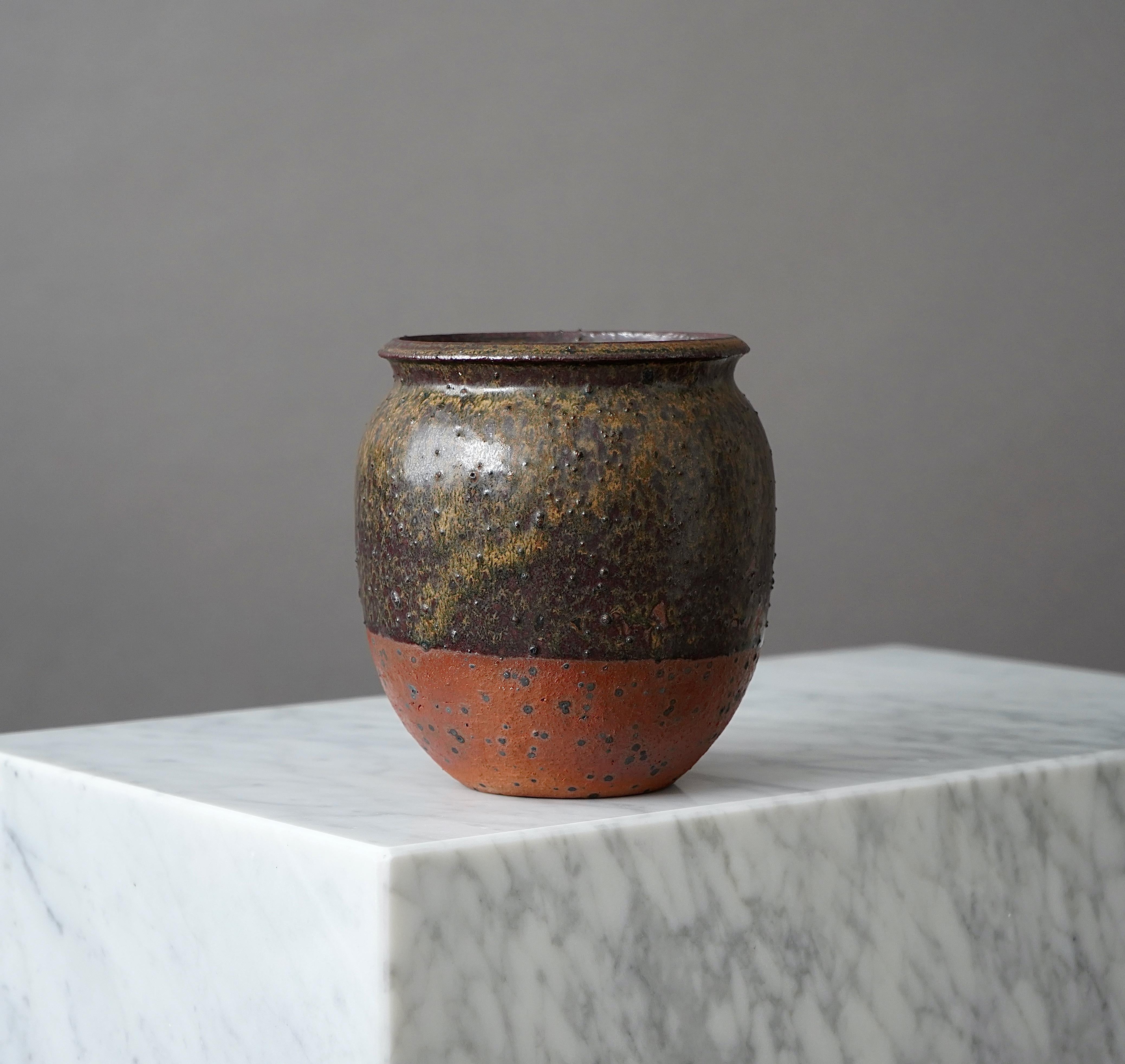 Turned Stoneware Vase by Swedish Ceramist Rolf Palm, 1974 For Sale