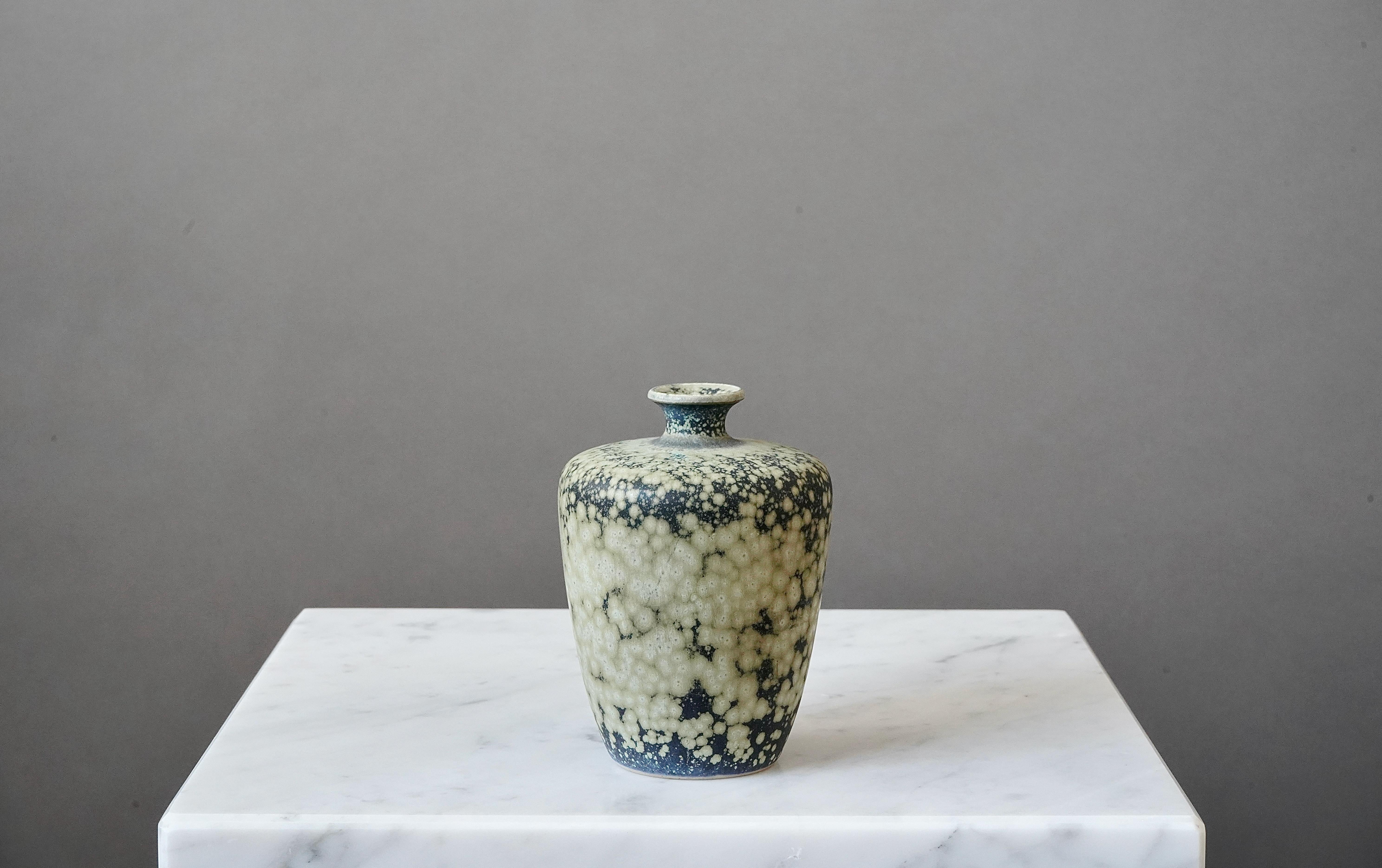 20th Century Stoneware Vase by Swedish Ceramist Rolf Palm, 1980 For Sale