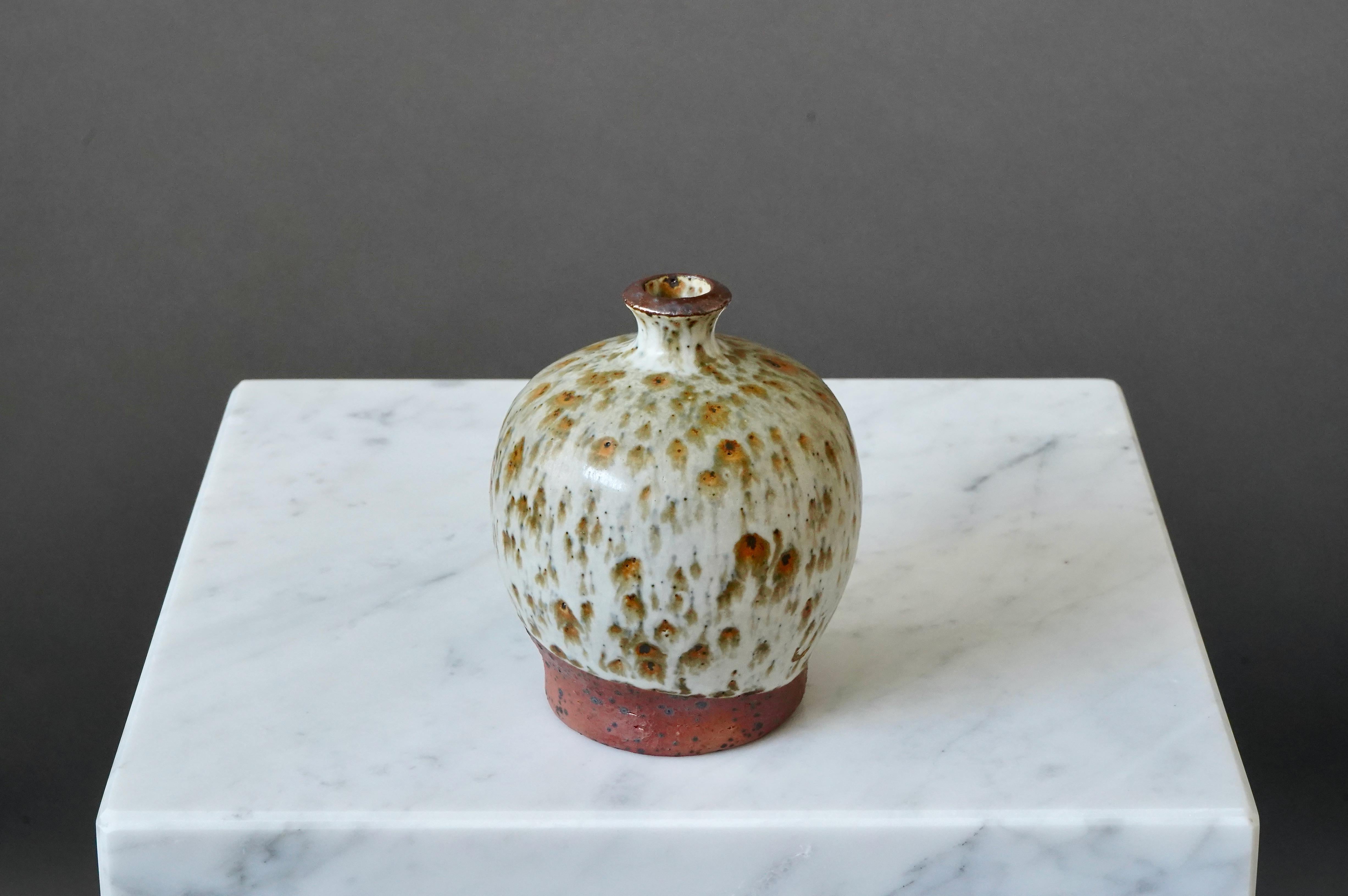 Vase aus Steingut des schwedischen Keramikers Rolf Palm, 1981 (Skandinavische Moderne) im Angebot