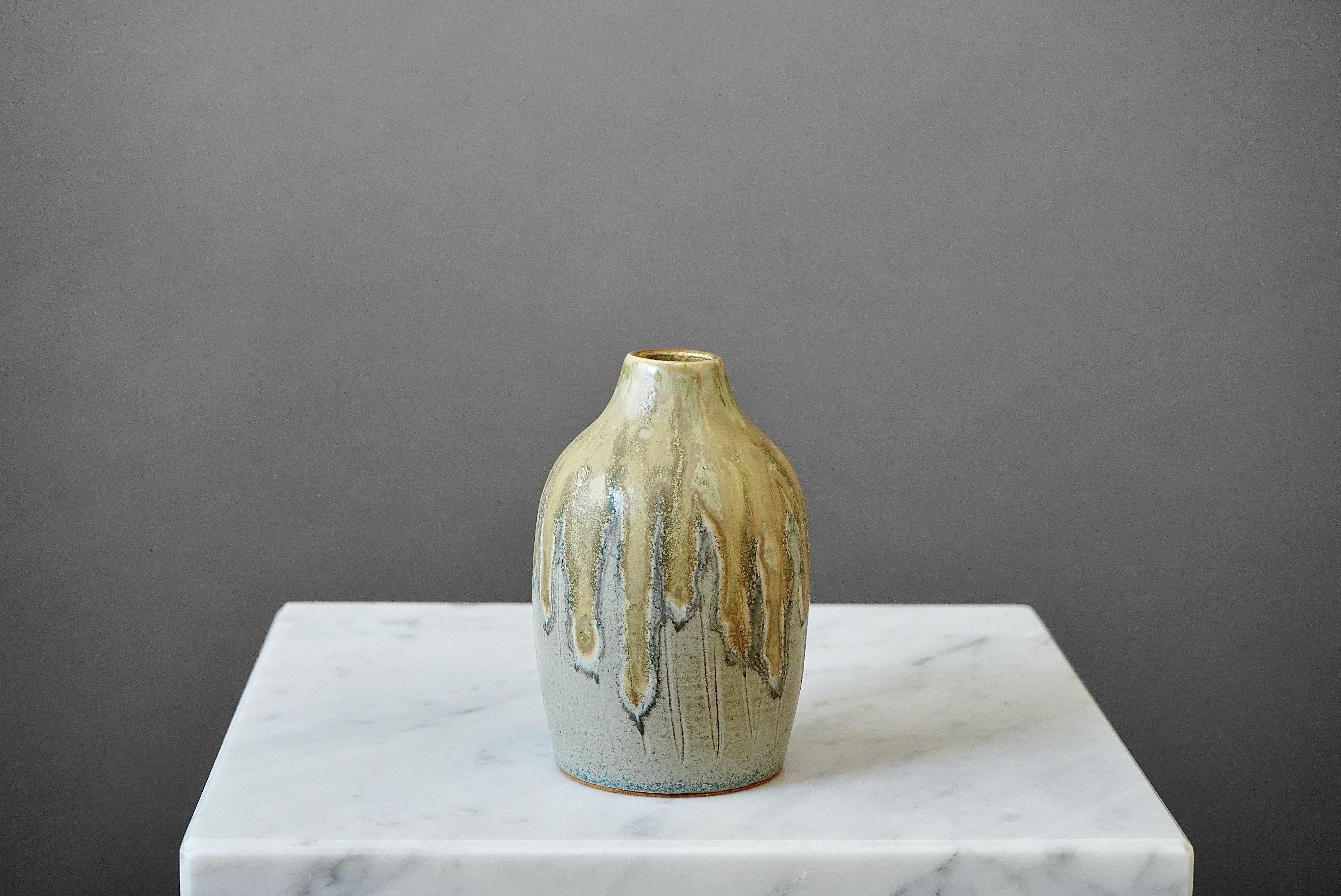 20th Century Stoneware Vase by Yngve Blixt, Höganäs, Sweden, 1957 For Sale