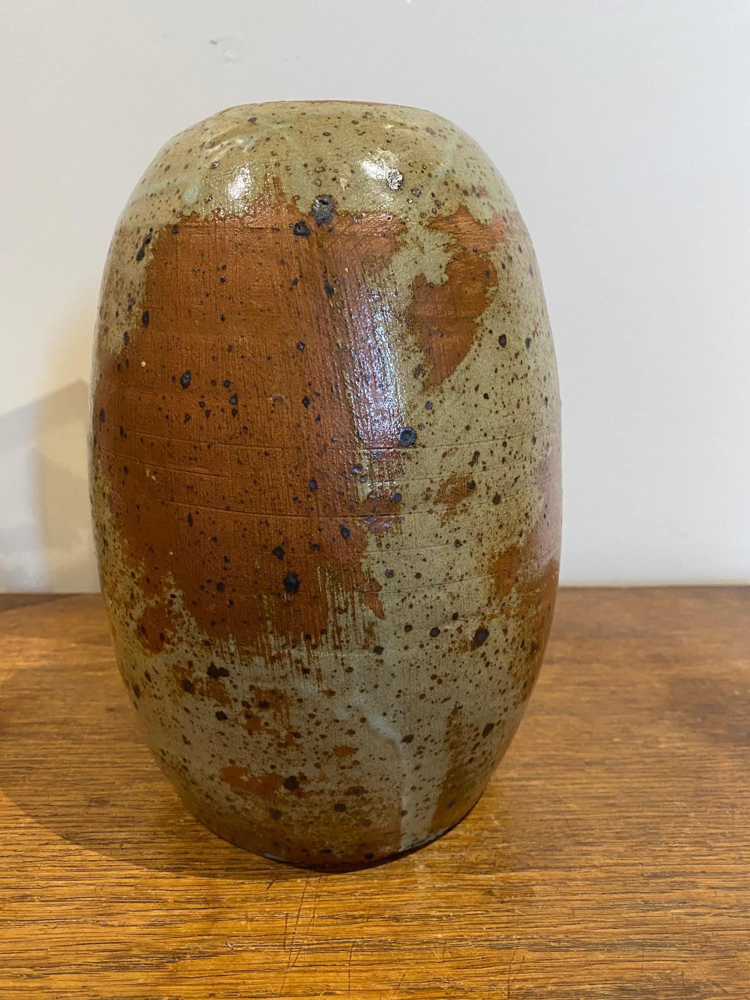 20th Century Stoneware Vase Signed Ginette Solorzano For Sale
