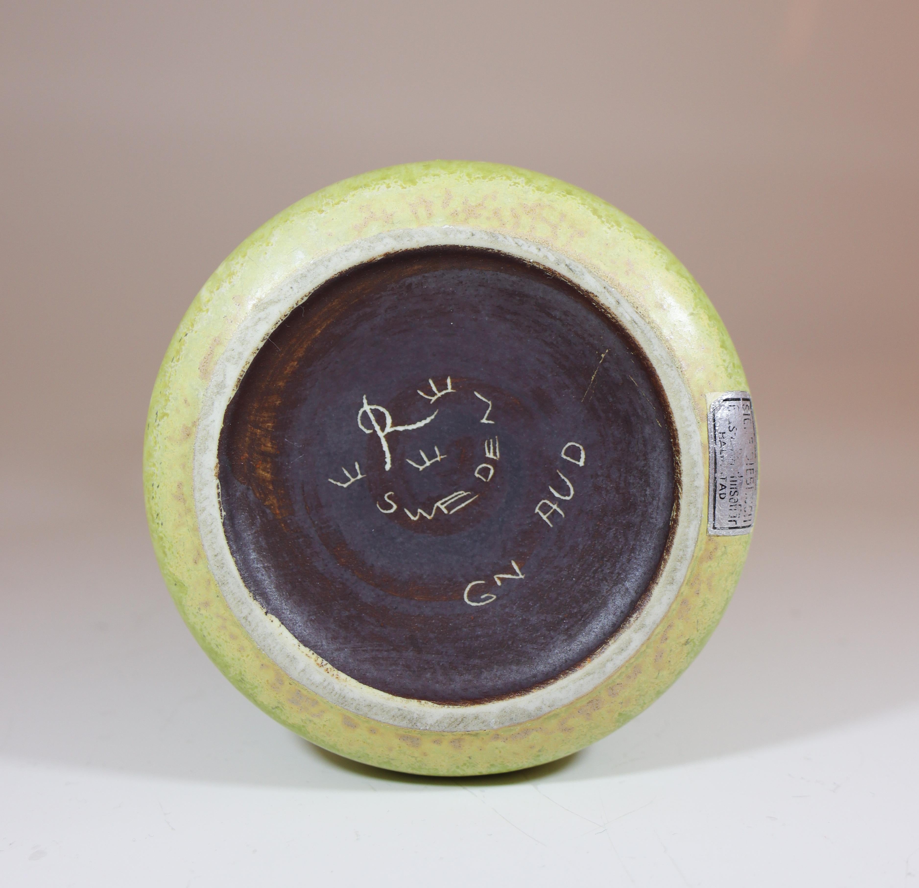 Stoneware Vases - Speckled Green Glaze - Gunnar Nylund, Rörstrand, 1950-1960s For Sale 2