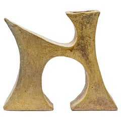 Vaso zoomorfo in gres di George Martin, 1970-1980 circa.