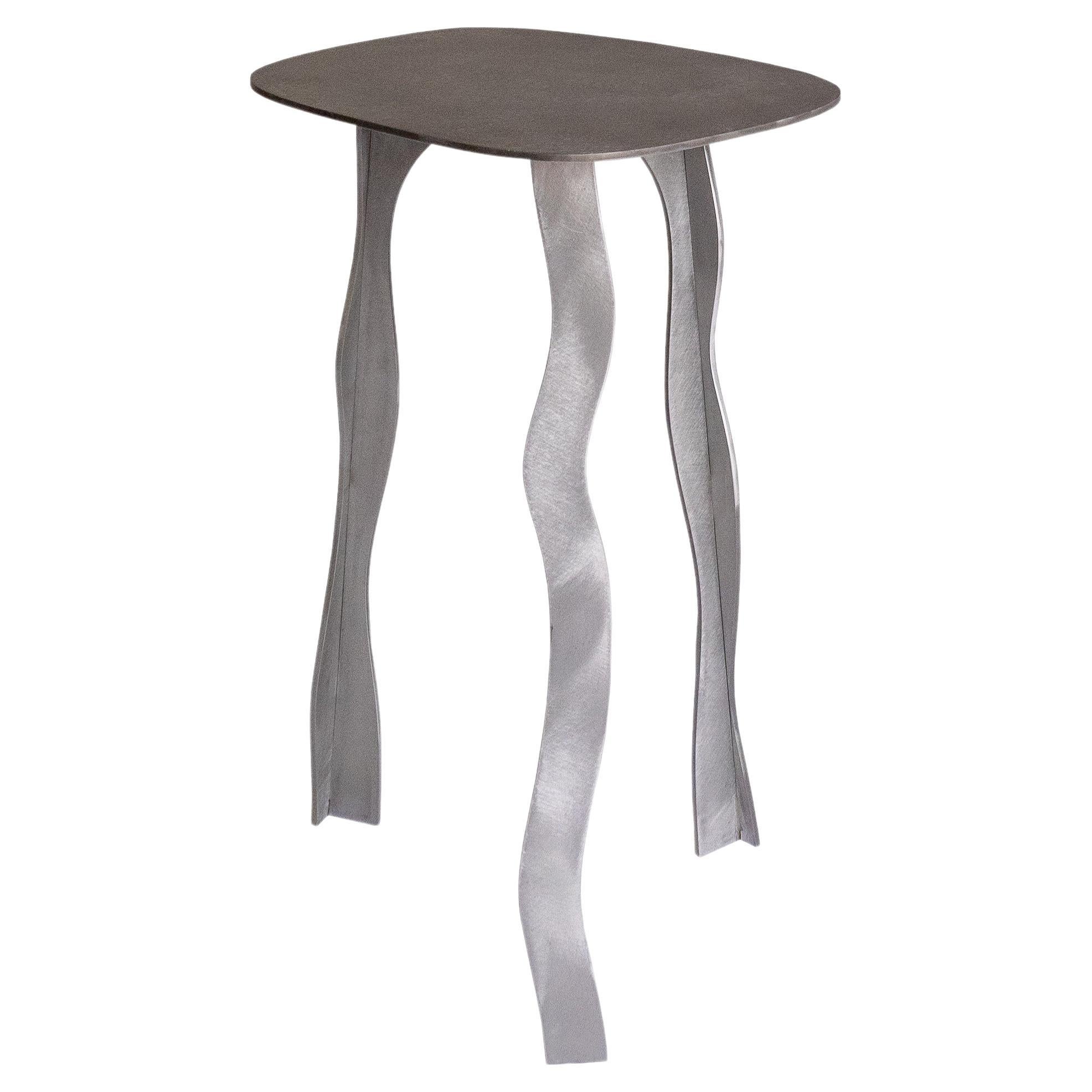 'Stool 02' di Joseph Ellwood per Six Dot Design