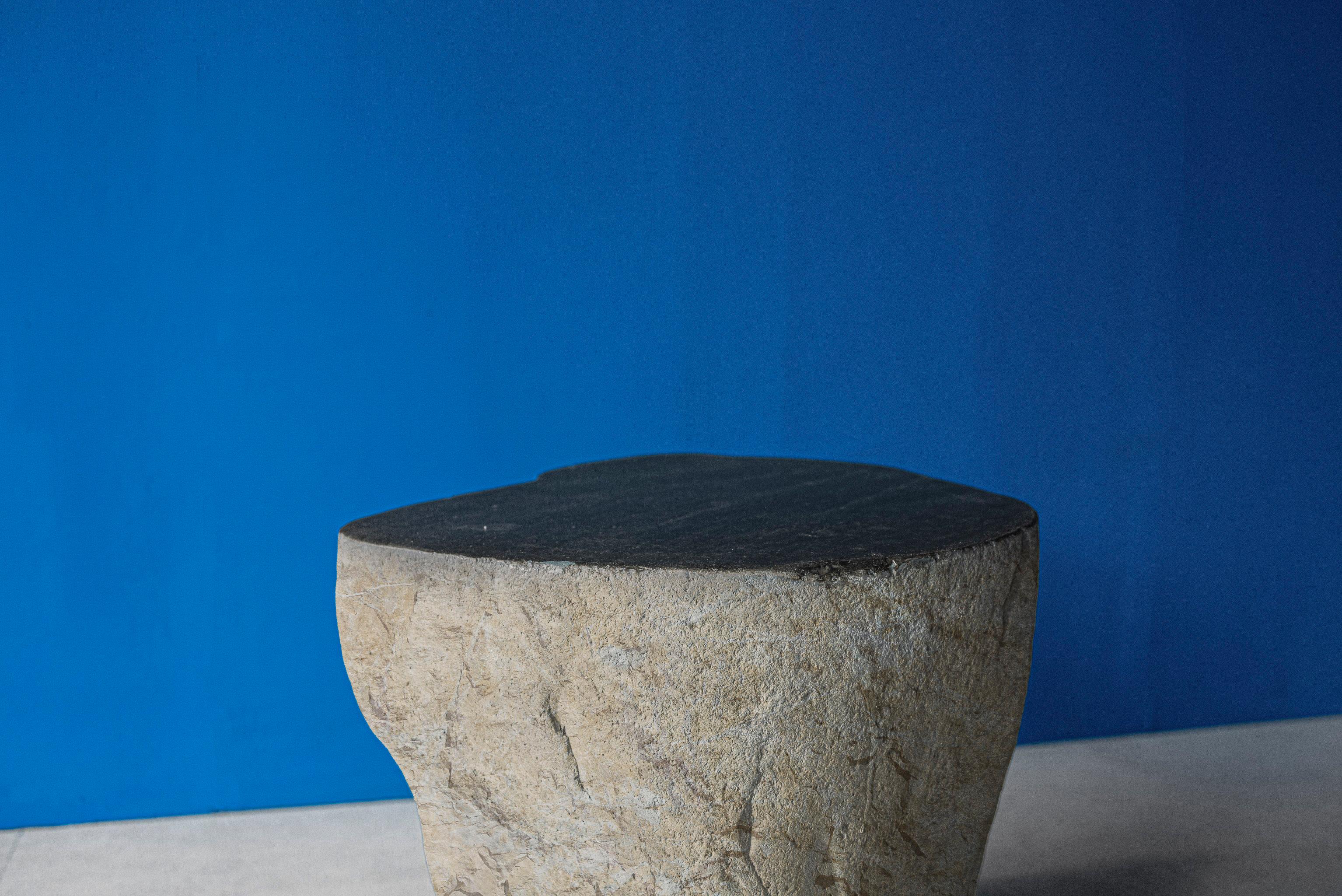Brutalisme Tabouret 77 en vente