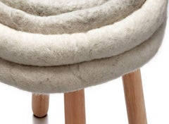 Sgabello "Bebe", Inês Schertel, Design contemporaneo brasiliano