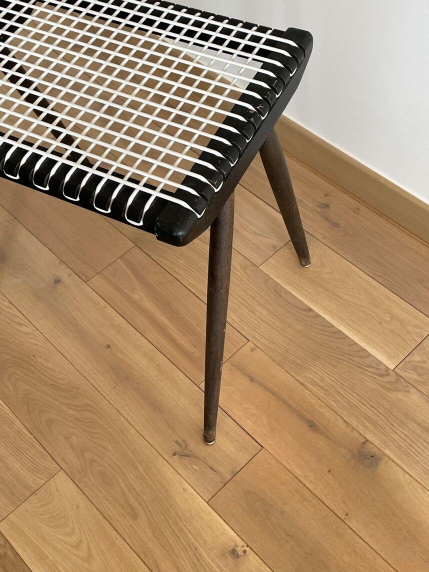 Taburete de Georges Tigien, Francia Plástico en venta