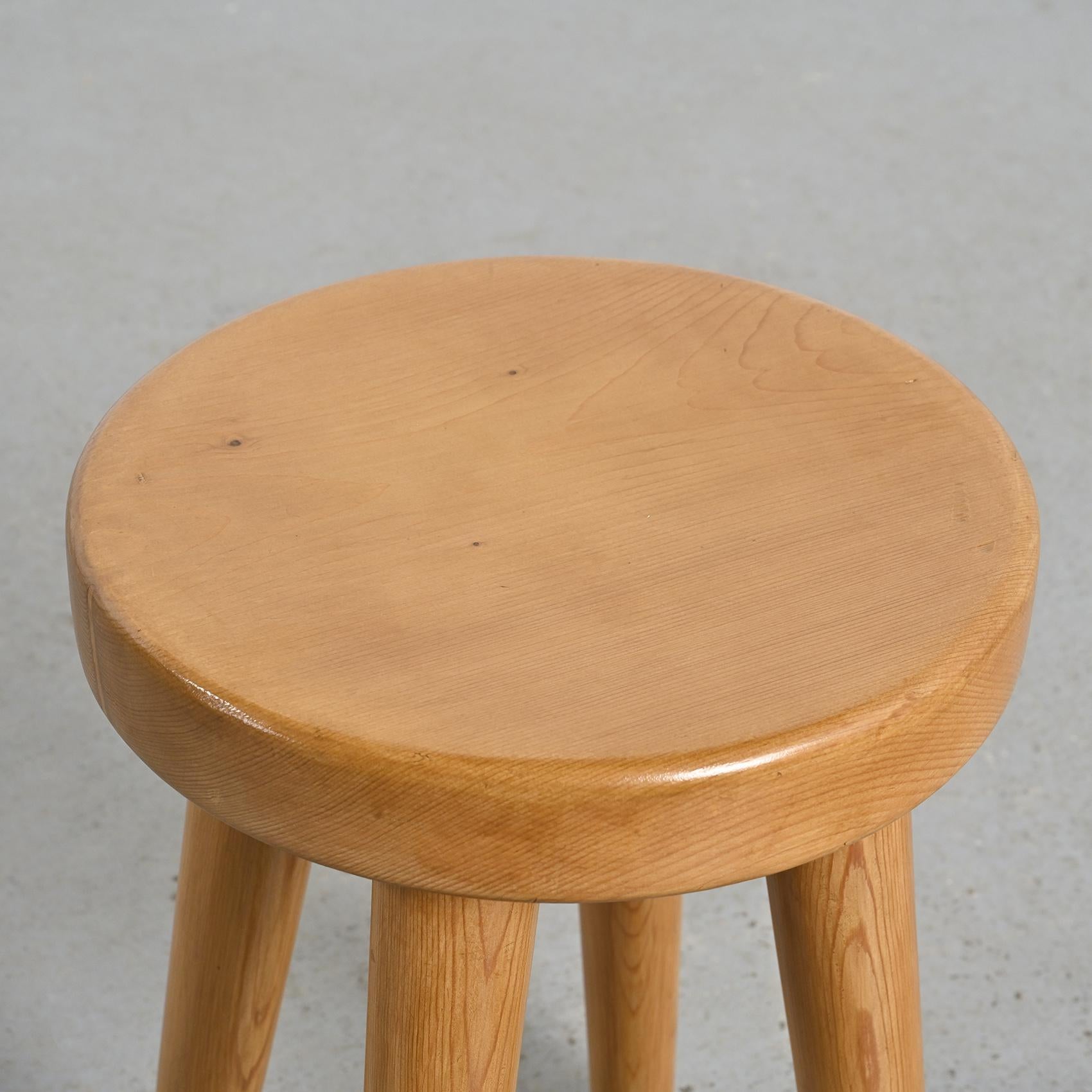 Stool by René Martin, Méribel circa 1965 In Good Condition For Sale In VILLEURBANNE, FR
