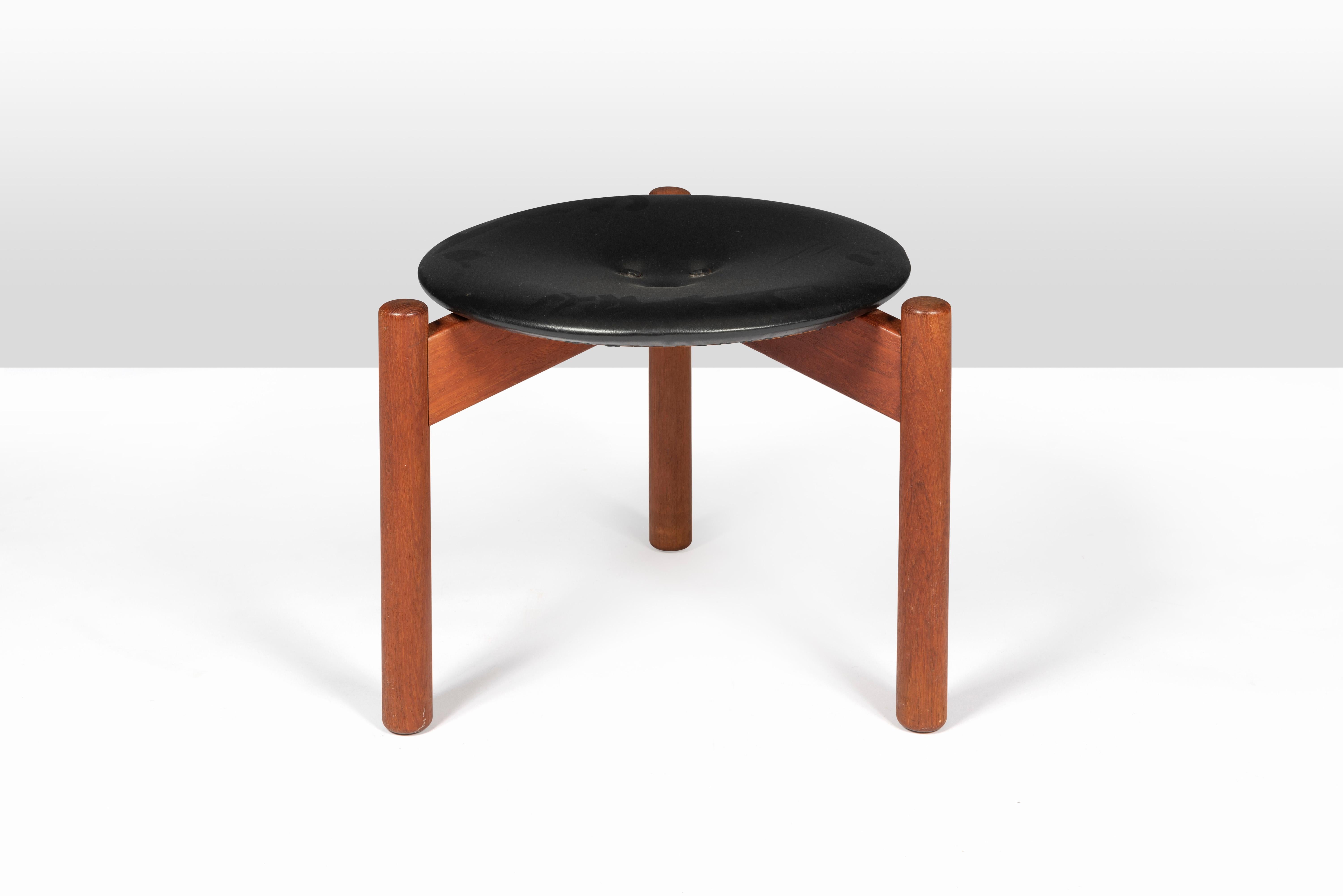 Scandinave moderne Tabouret Uno &amp; Osten Kristiansson en vente