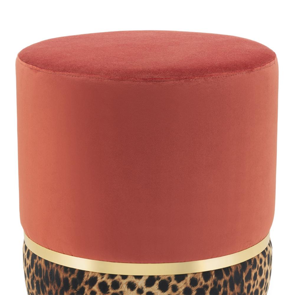 Coral panther stool with wooden structure 
upholstered and covered with velvet fabric,
coral velvet color and panther pattern color,
the stool is auto reverse, it can be used on 
both sides.