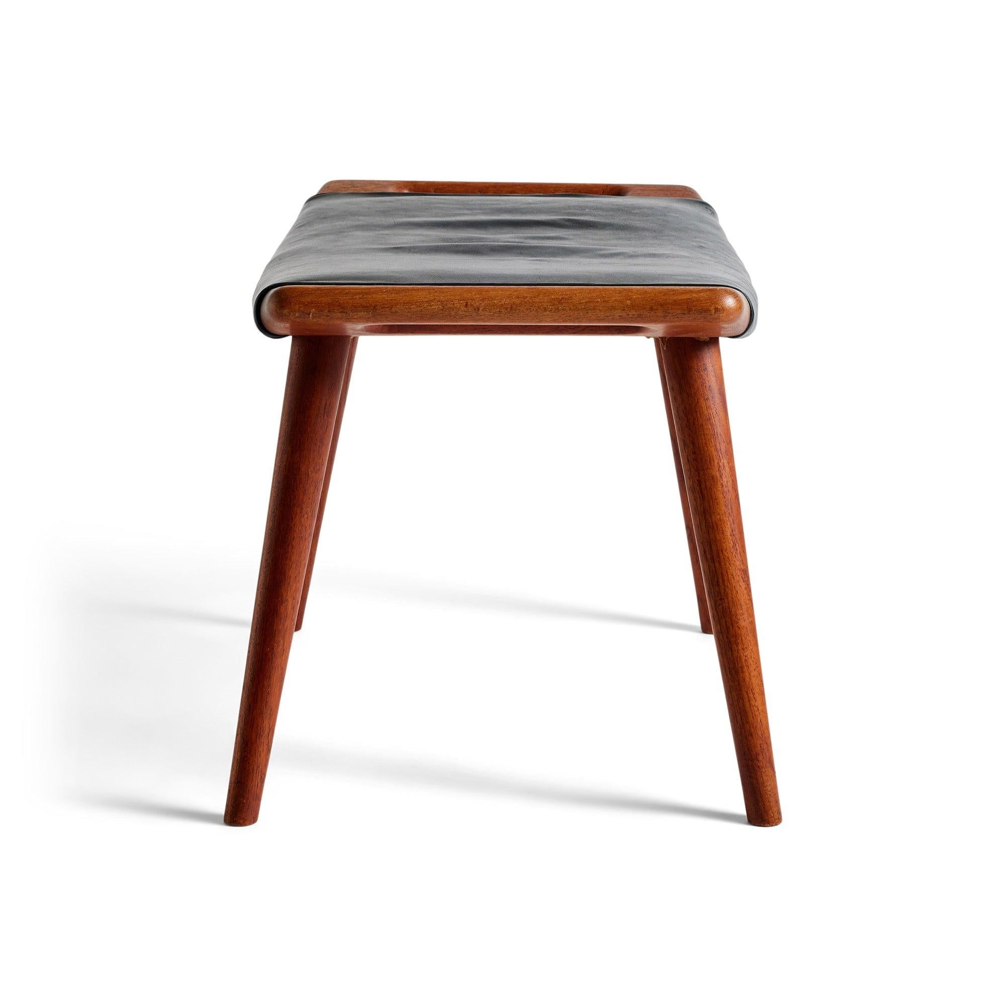 Hocker von Hans J. Wegner für A.P. Gestohlen im Zustand „Hervorragend“ im Angebot in Sagaponack, NY