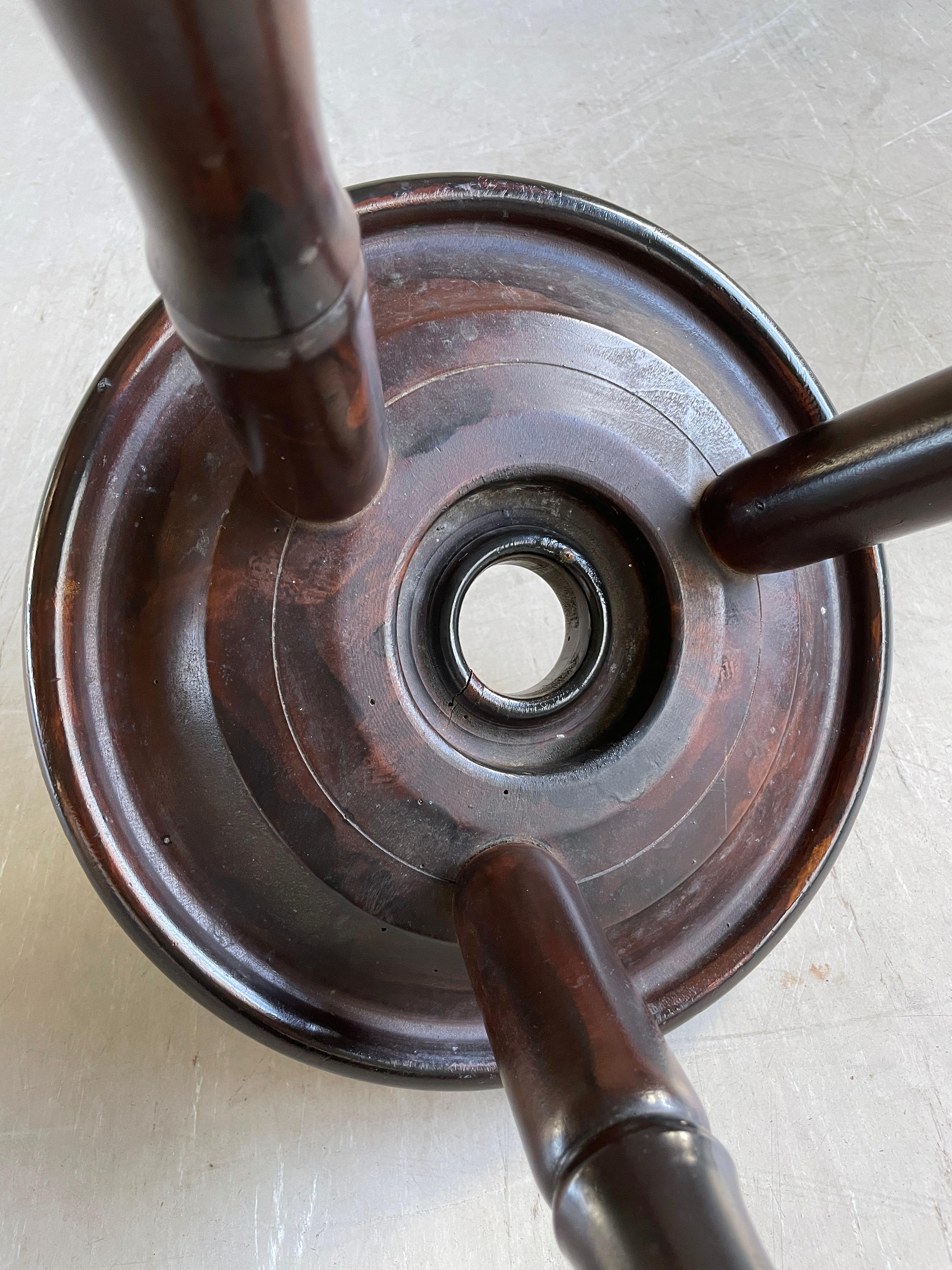 Taburete Trípode Vintage Rústico Suizo Madera en venta