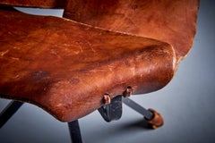 Sgabello anni '70 in condizioni originali in pelle marrone di Dan Wenger, USA