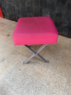 Tabouret en fonte d'aluminium laquée et similicuir, vers 1970