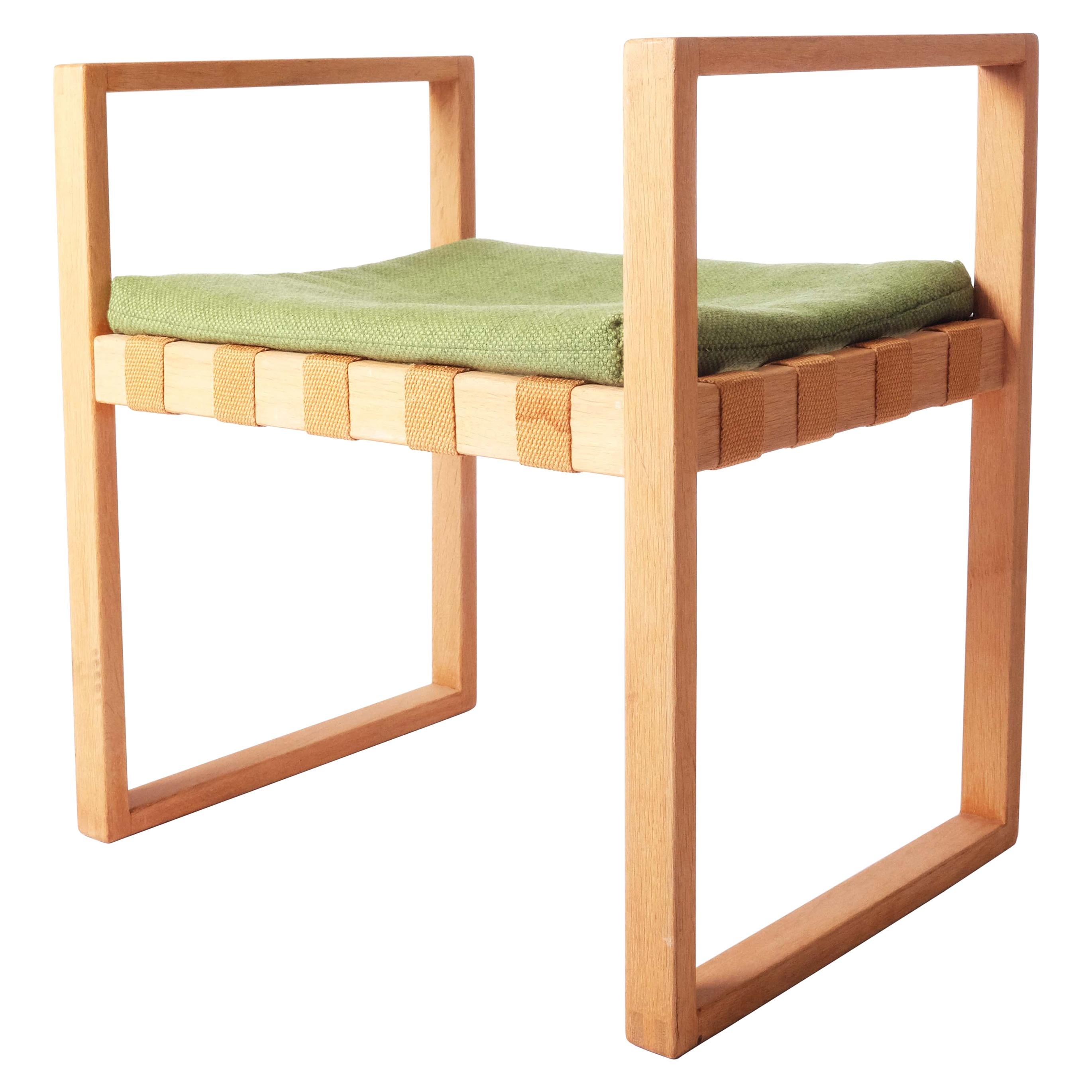 Sgabello in Oak con tessuto originale di Åke Fribyter, Svezia in vendita