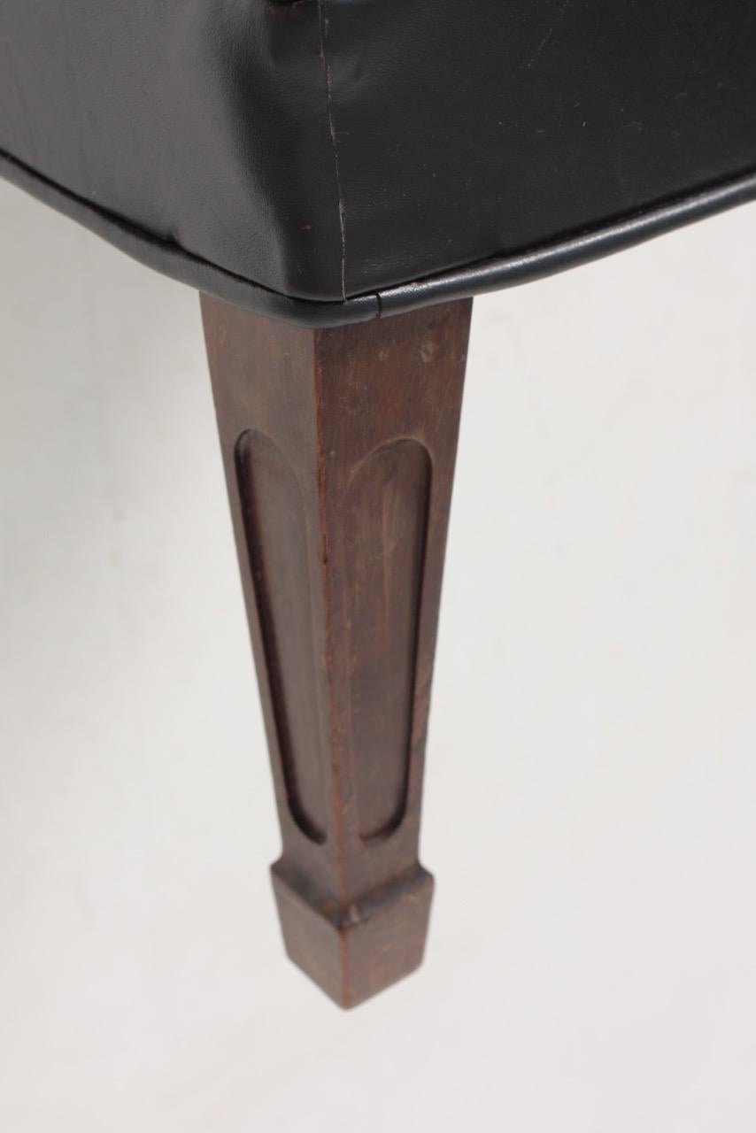 Mid-20th Century Stool in Patinated Leather Designed by Frits Henningsen, 1940s