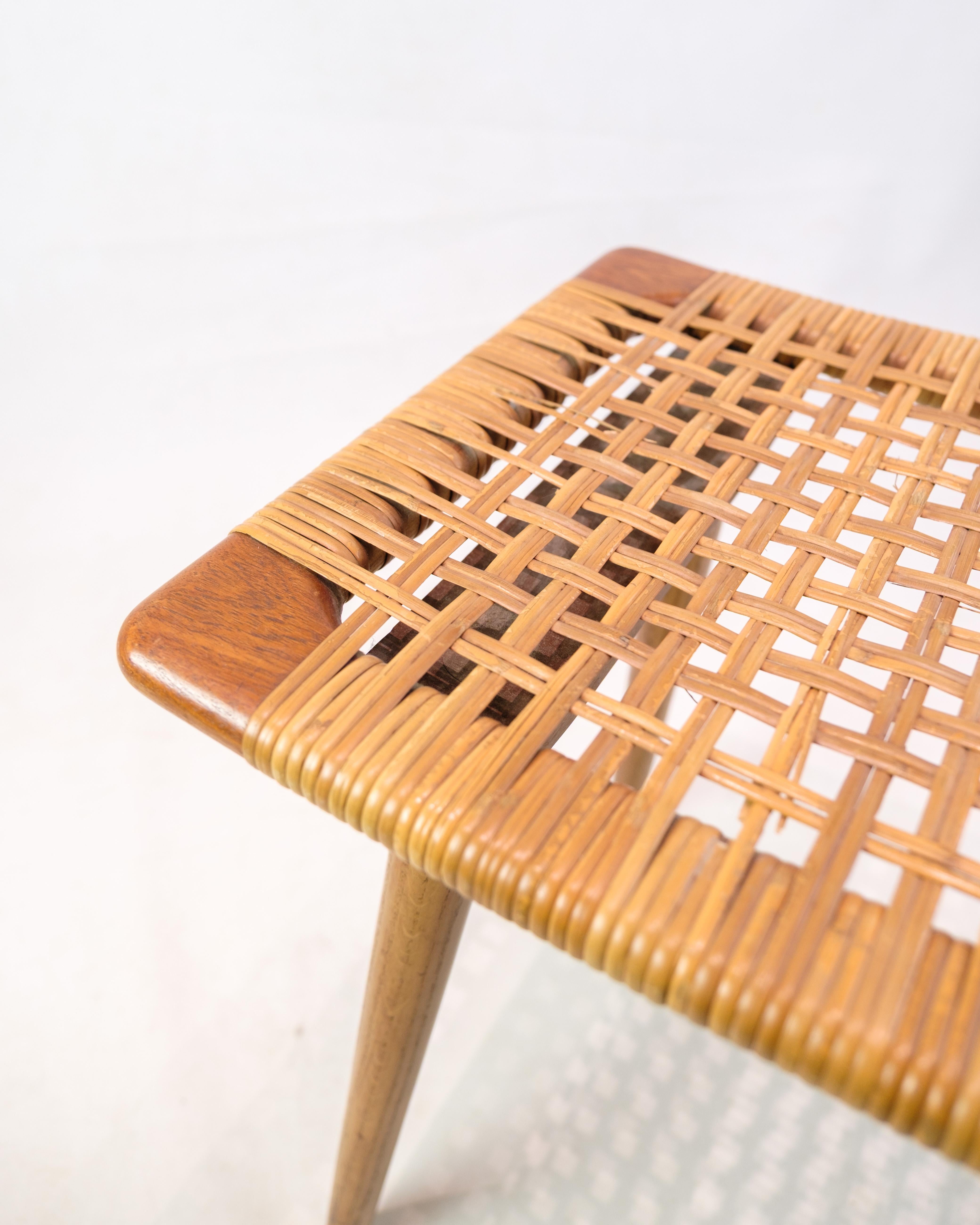 Taburete De Teca Y Mimbre De Salvia, Diseño Danés De Los Años 60 en venta 2