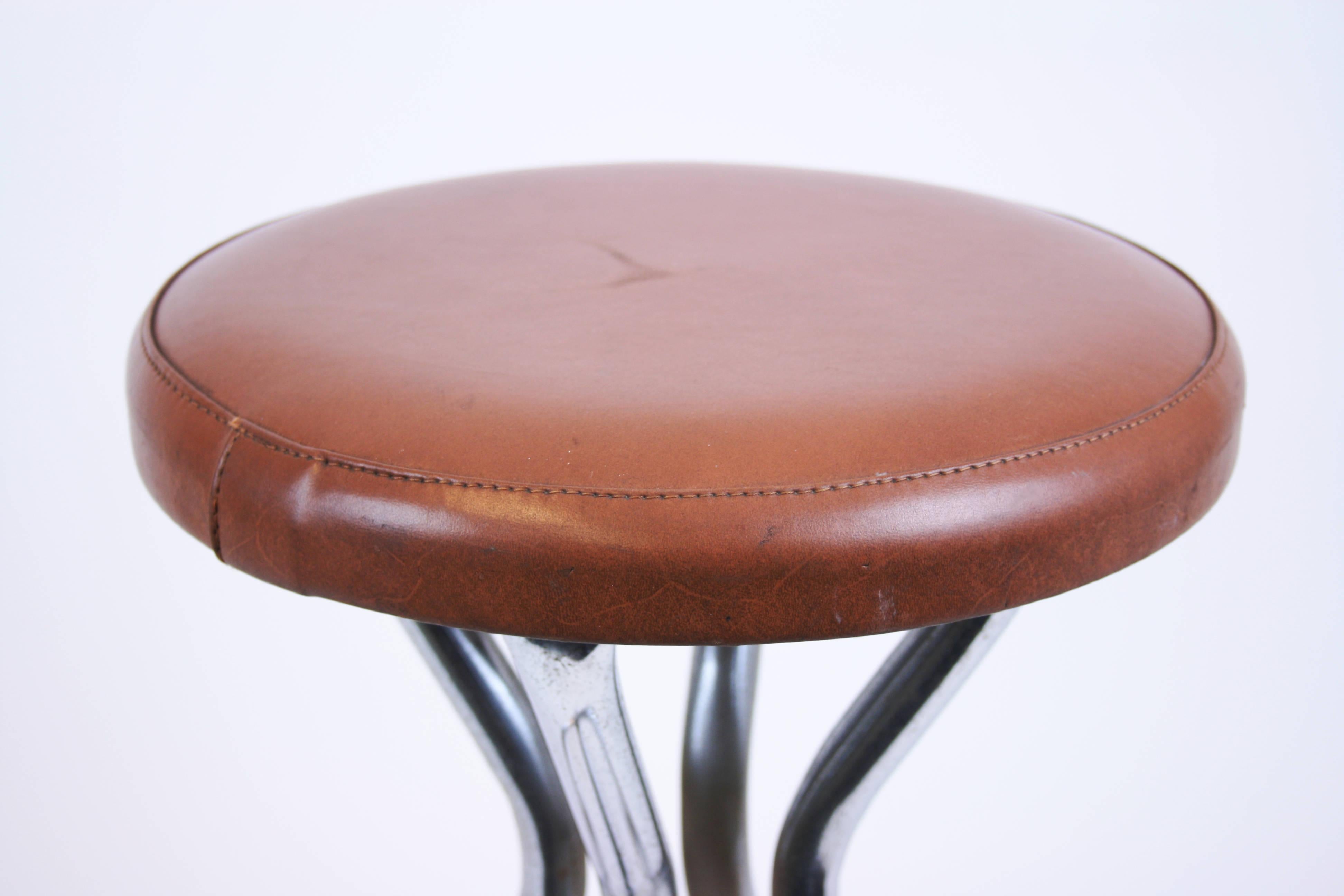 Chrome Stool Industrial Design in the Manner of Gio Ponti Italy 1970s For Sale