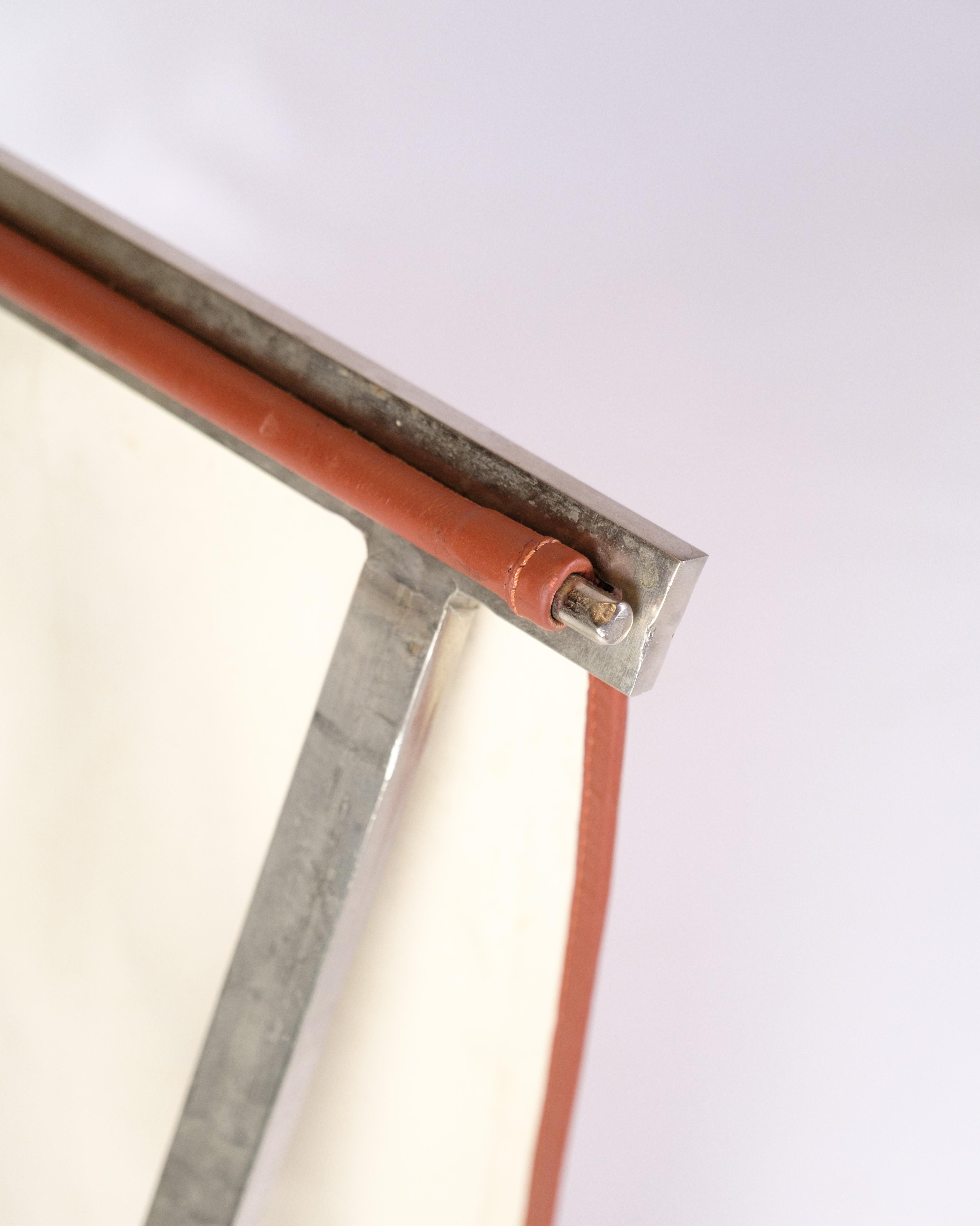 Hocker aus gebürstetem Stahl mit cognacfarbenem Leder von Michael Christensen im Angebot 2