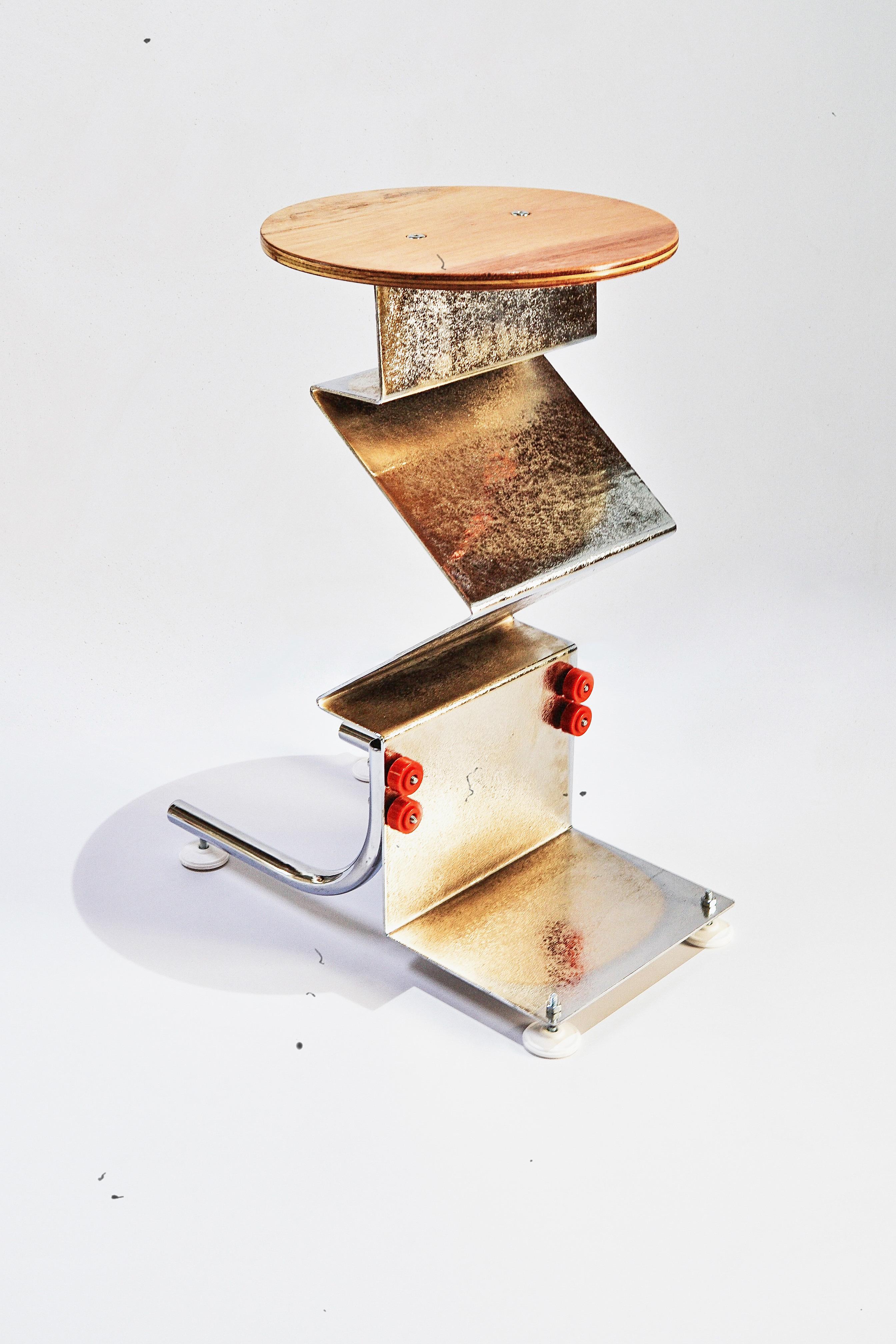XXIe siècle et contemporain Tabouret Table de nuit en acier, Wood et acier inoxydable par Eguiarte & Eguiarte en vente