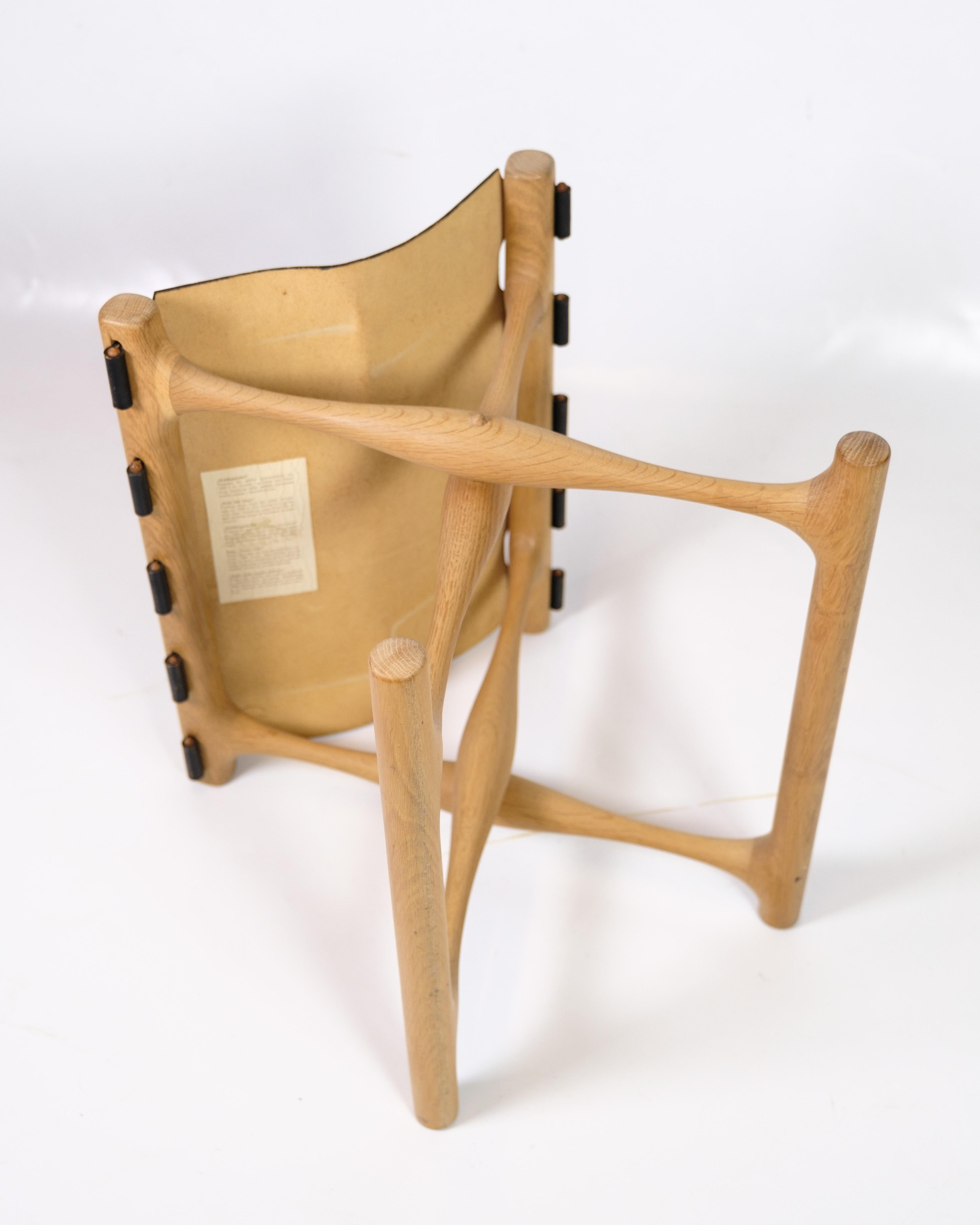 Hocker aus OAK & full grain Leder Modell PH 43 von Poul Hundevad (Eichenholz) im Angebot