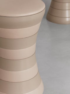 Sgabello One, Pelle beige e cammello, Cose da ISSKA