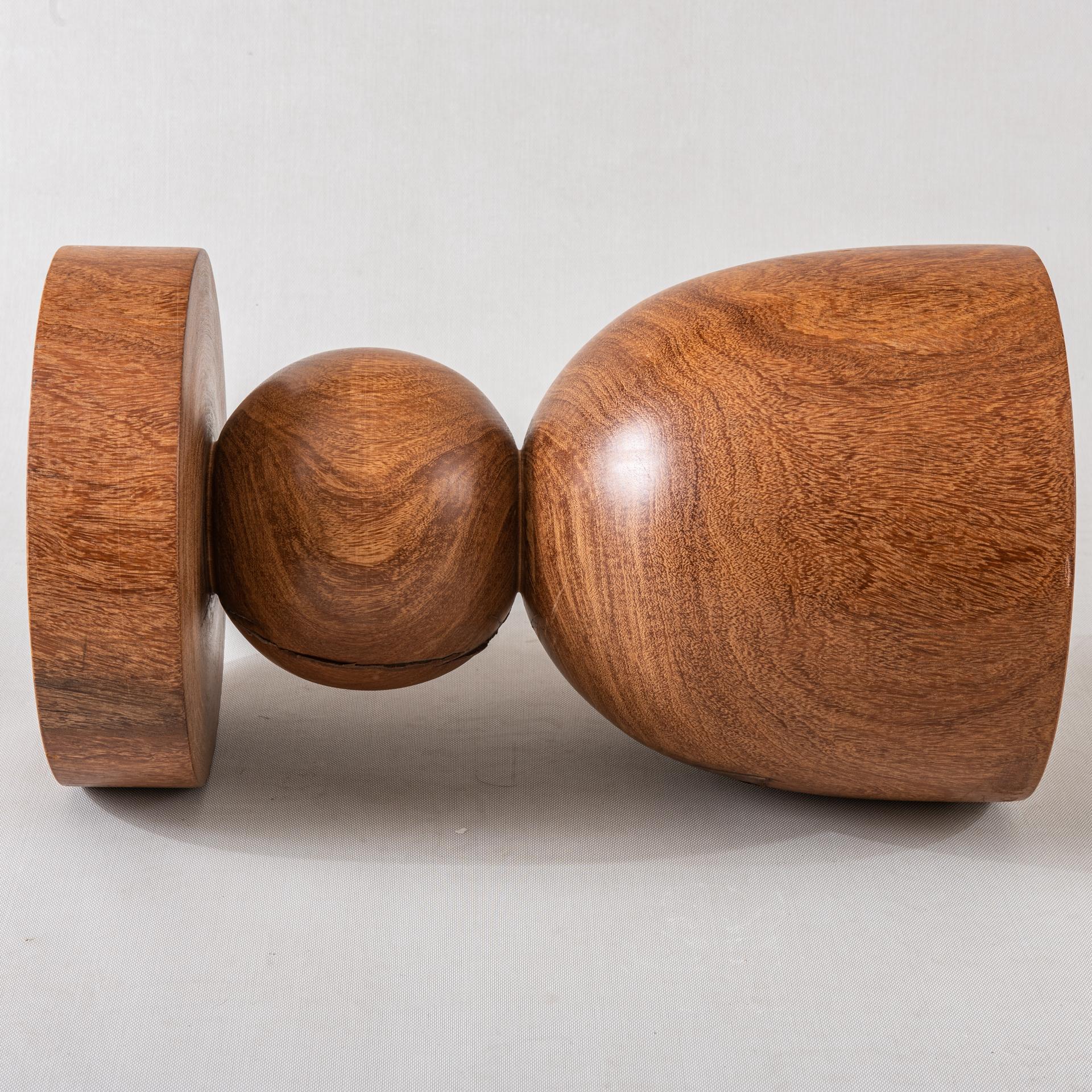 Hocker oder Tischchen im Angebot 1