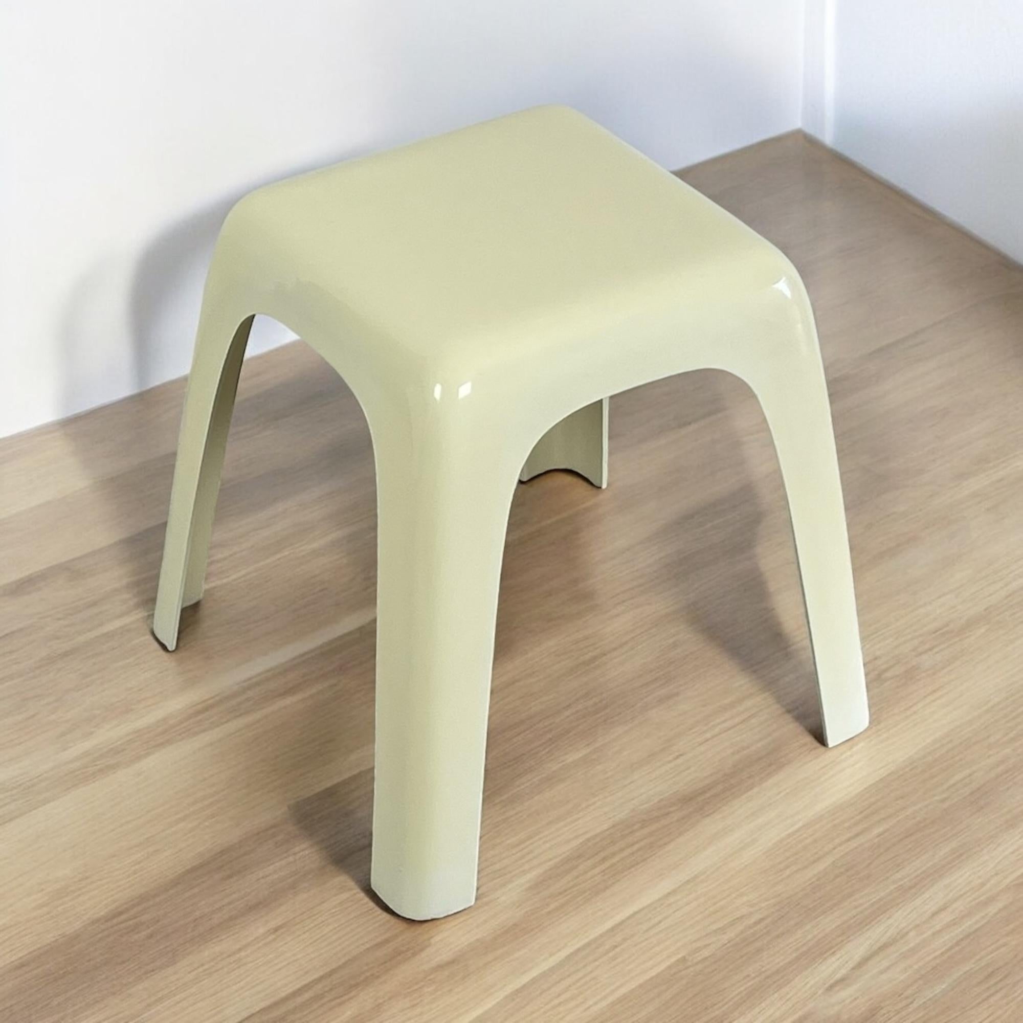 Late 20th Century Stool or Low Table ‘Small’ by Castiglioni Gaviraghi Lanza for Valenti, 1980s in vendita