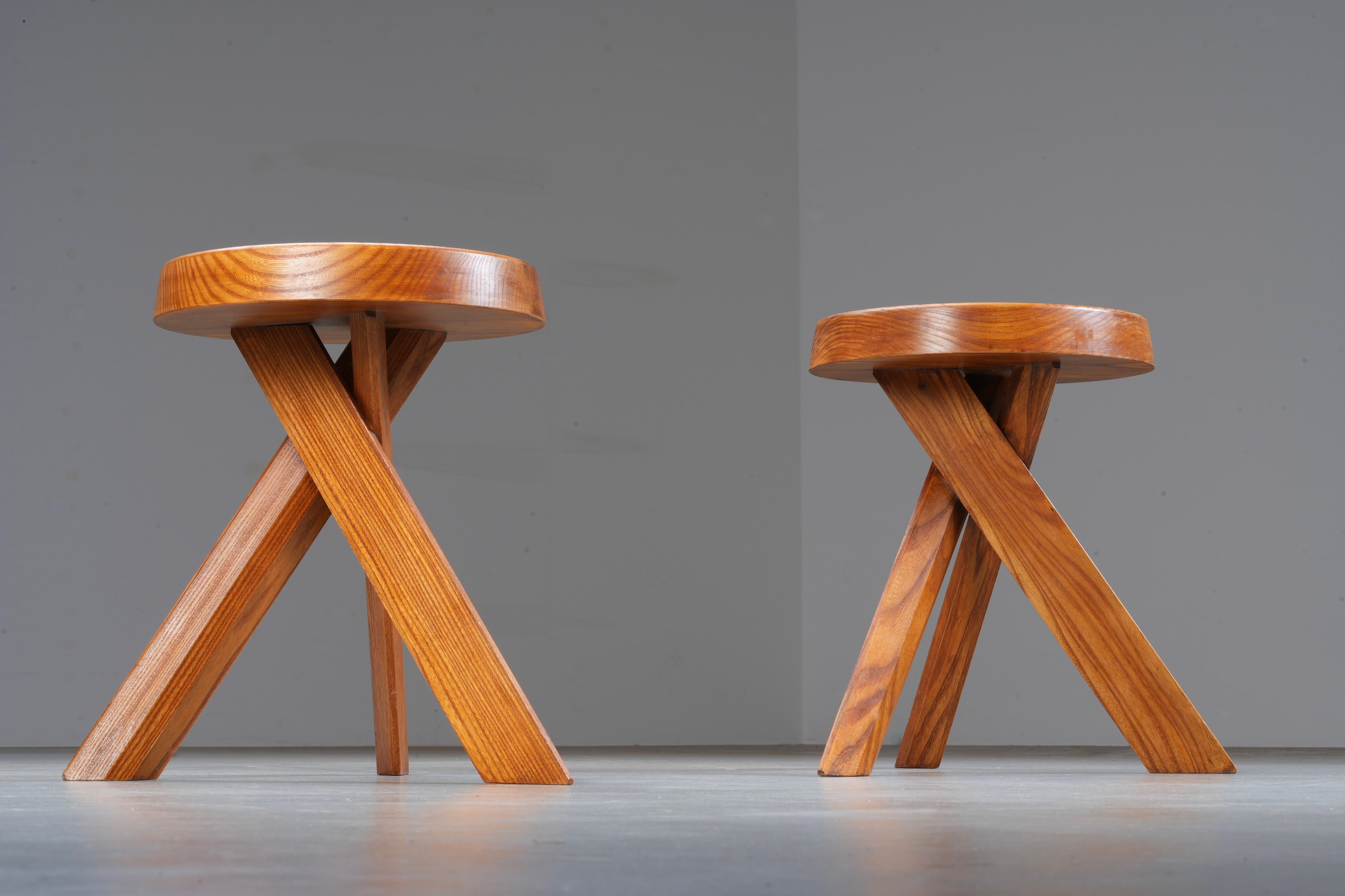 Hocker S13A, alte Version von Pierre Chapo in Ulme, Frankreich, 1970er Jahre im Zustand „Gut“ im Angebot in Uithoorn, NL