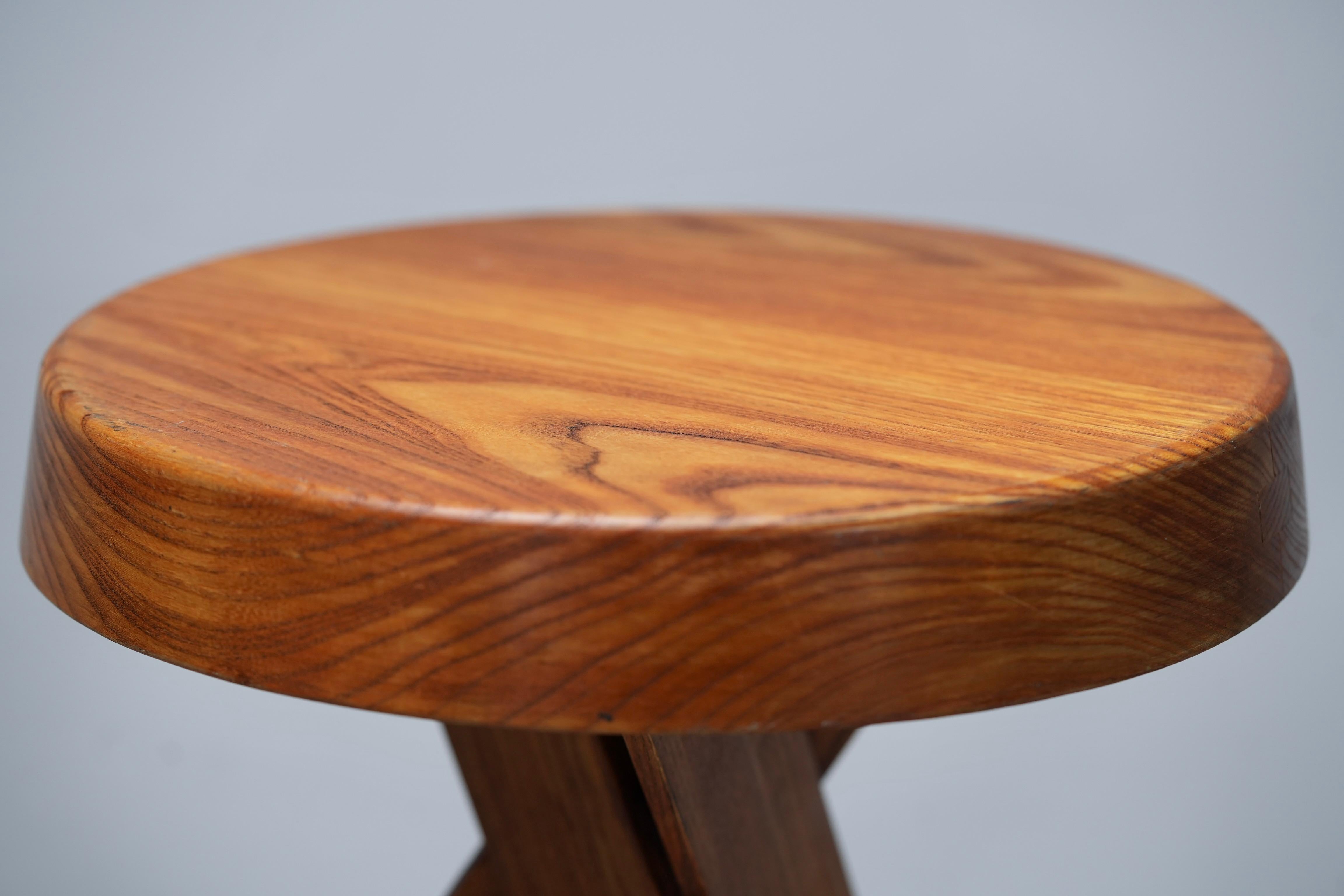 French Stool S13A old version by Pierre Chapo in Elm, France, 1970's For Sale