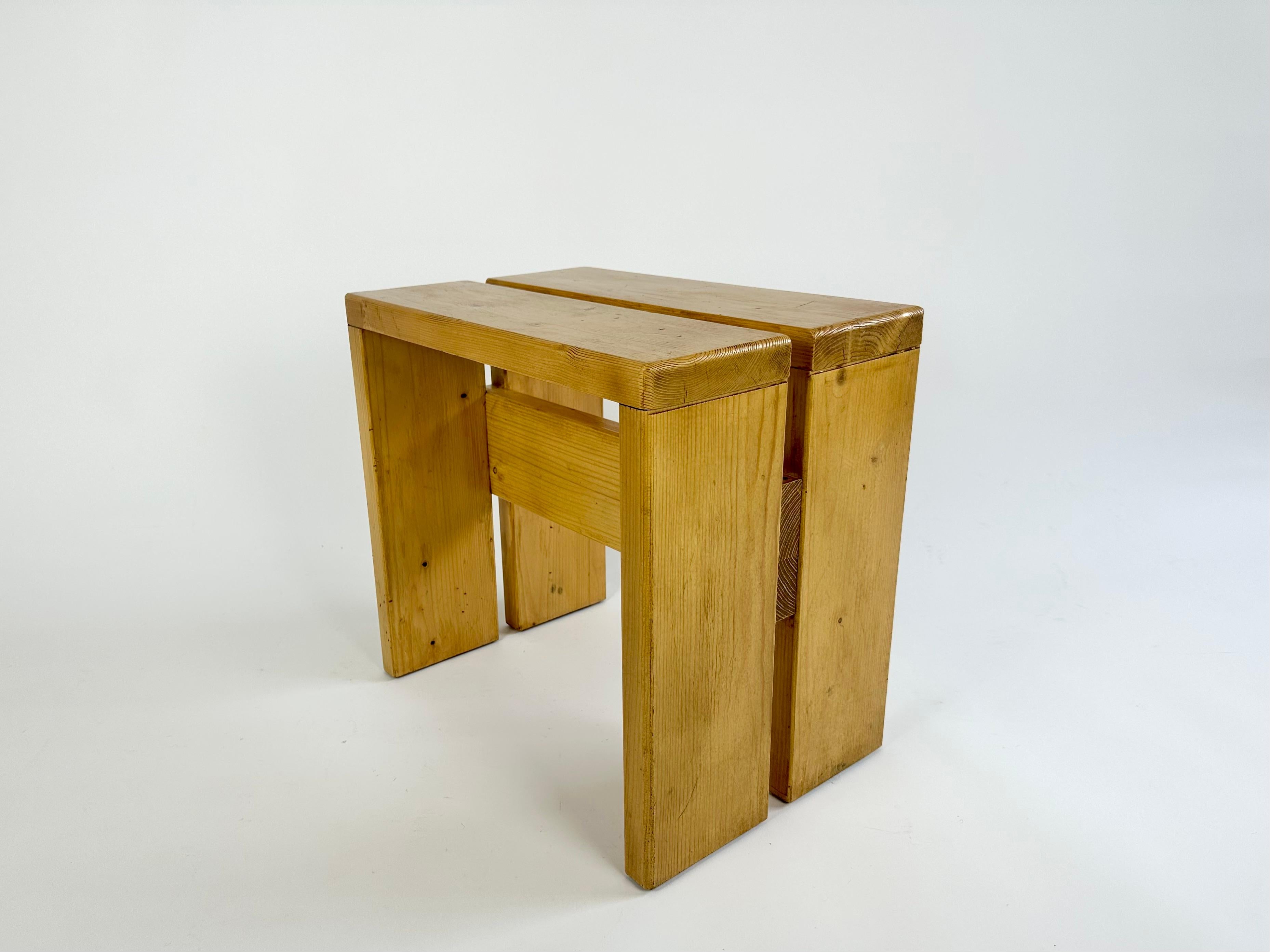 Stool/Side Table from Les Arcs. France 1970s, Charlotte Perriand In Good Condition In Bristol, GB