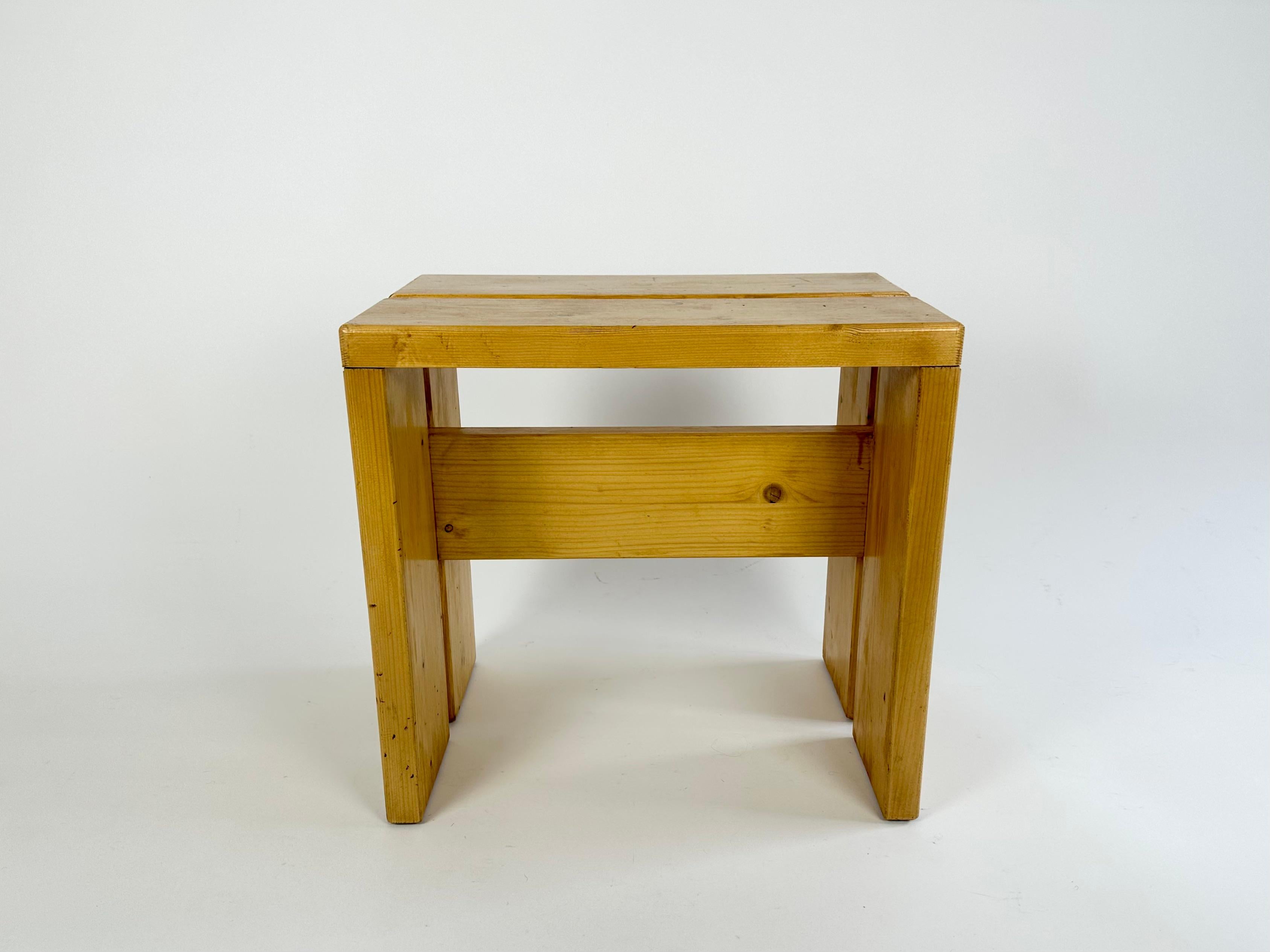 Pine Stool/Side Table from Les Arcs. France 1970s, Charlotte Perriand