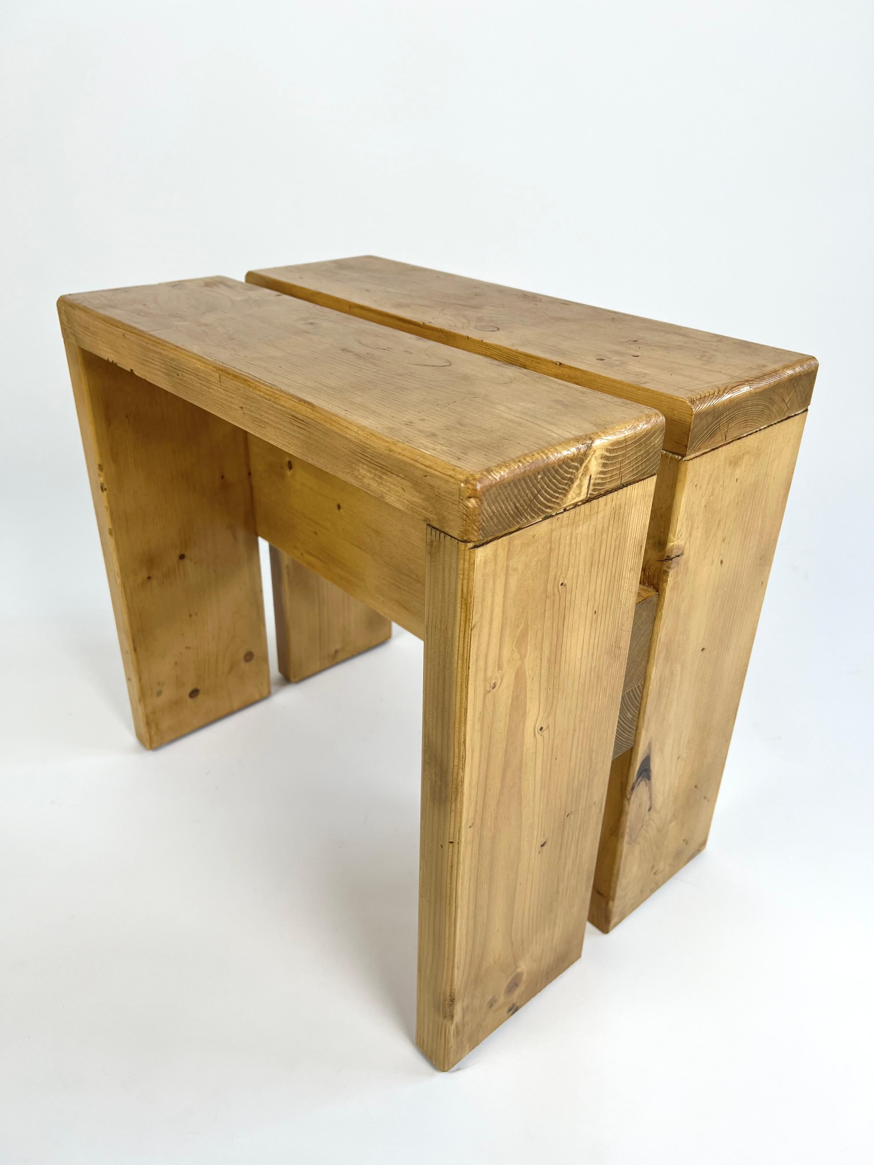 Stool/Side Table from Les Arcs. France 1970s, Charlotte Perriand 3