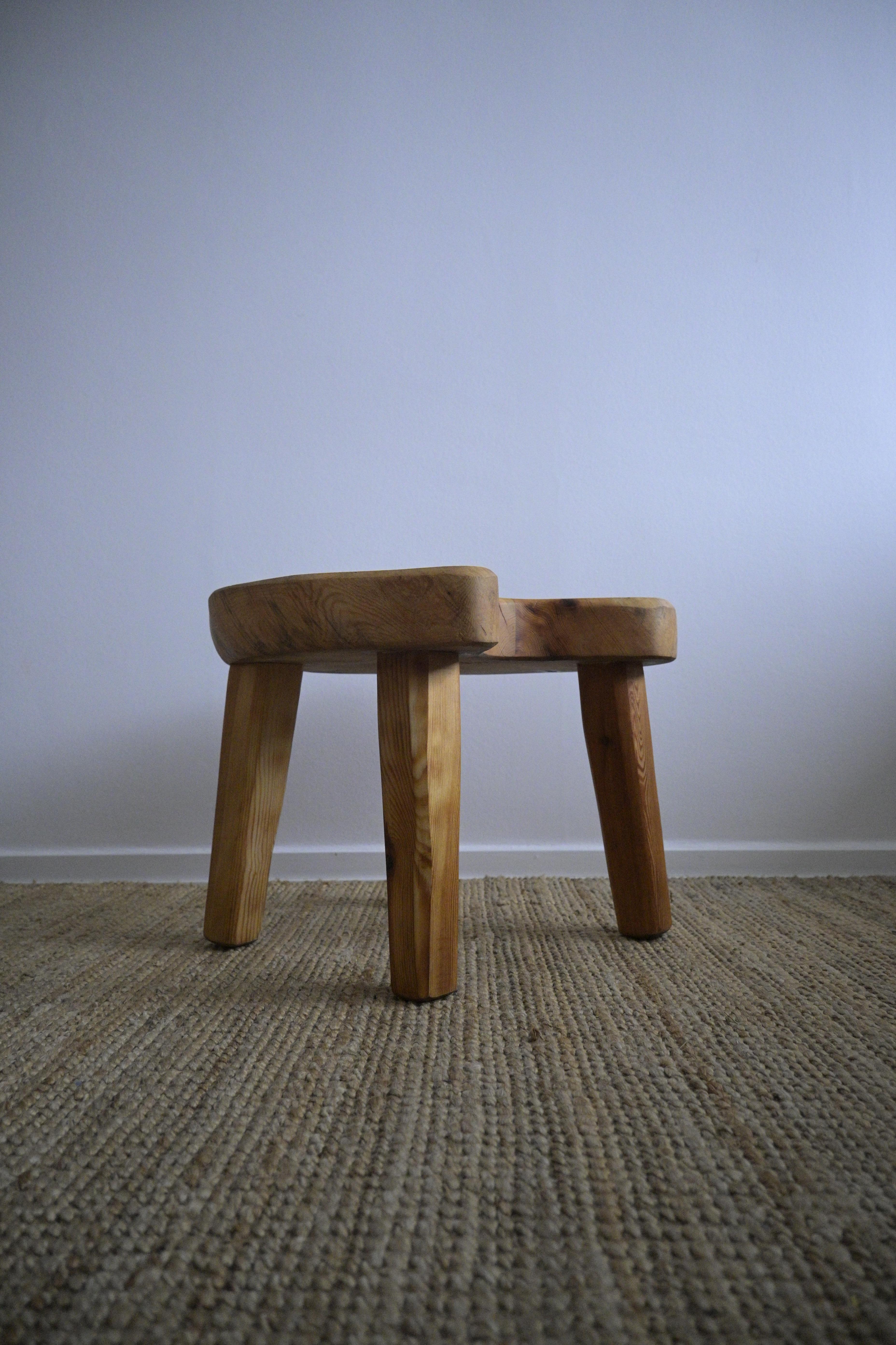 Hand-Crafted Stool/Side table, Stig Sandqvist, Vemdalia Company, Sweden 1960 For Sale